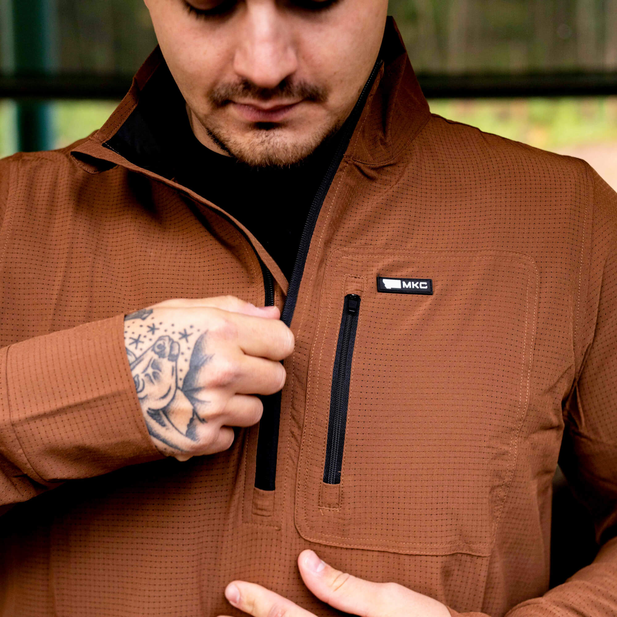 TACTICAL AIRLITE HALF-ZIP - COYOTE