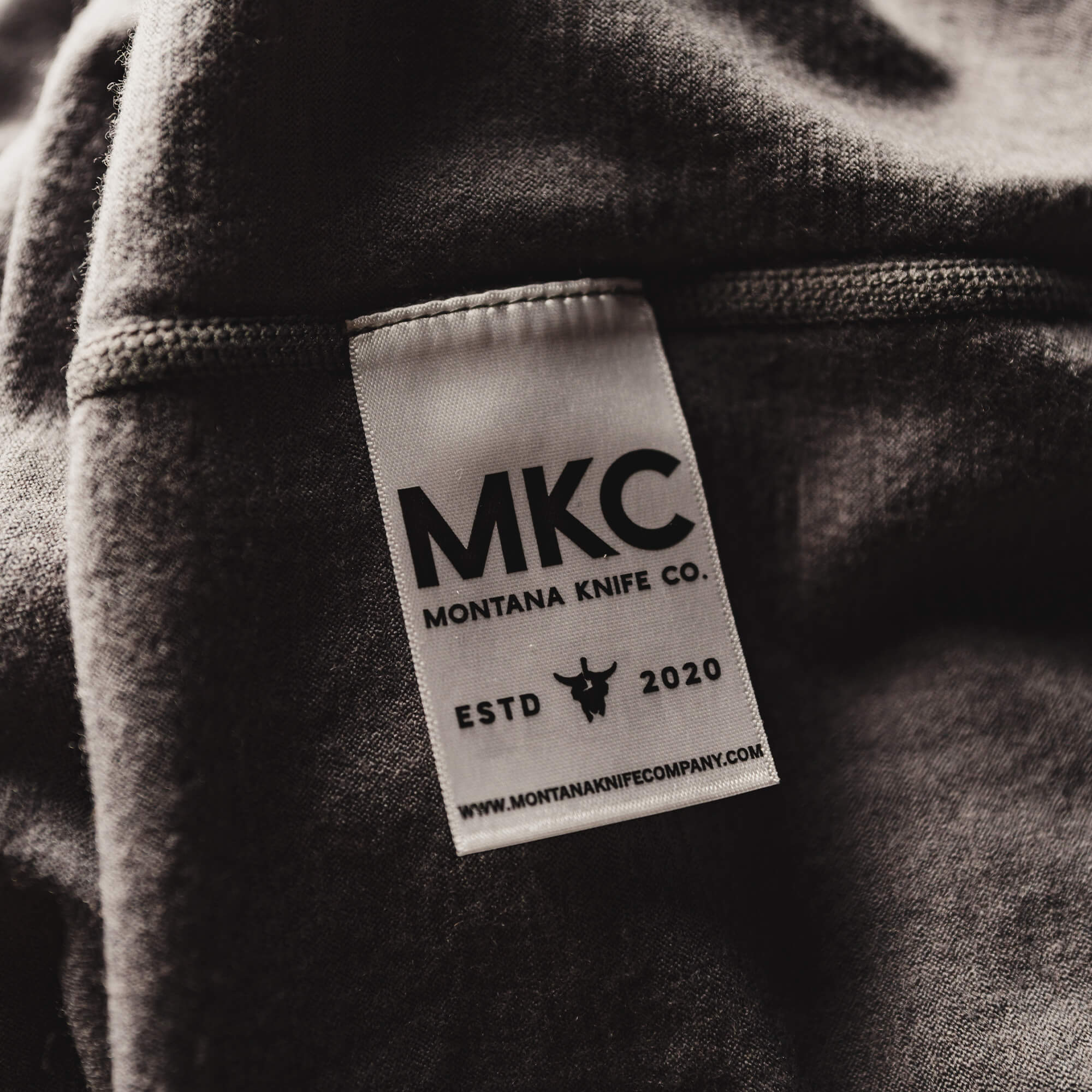 RANGE LINE PRO QUARTER ZIP - CHARCOAL