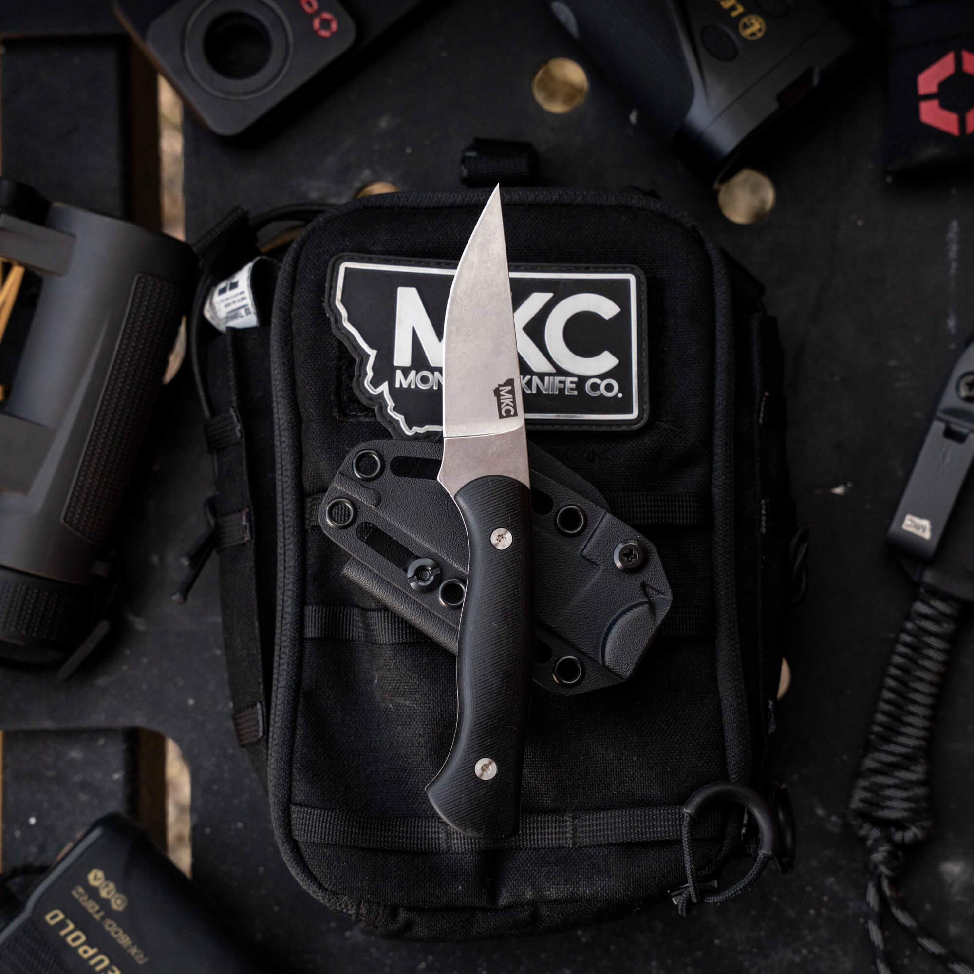 MAGNACUT BLACKFOOT 2.0 - BLACK