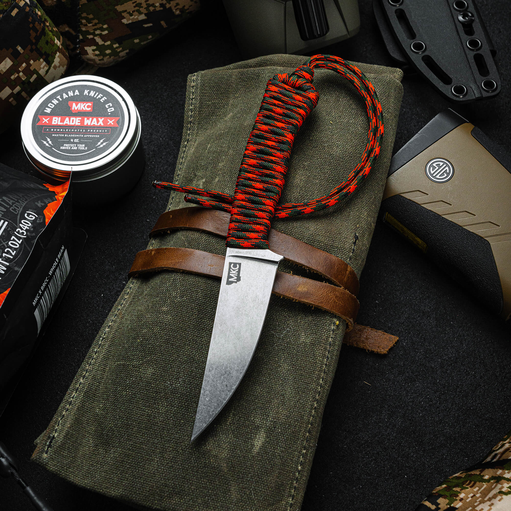 MAGNACUT SPEEDGOAT 2.0 - ORANGE & BLACK