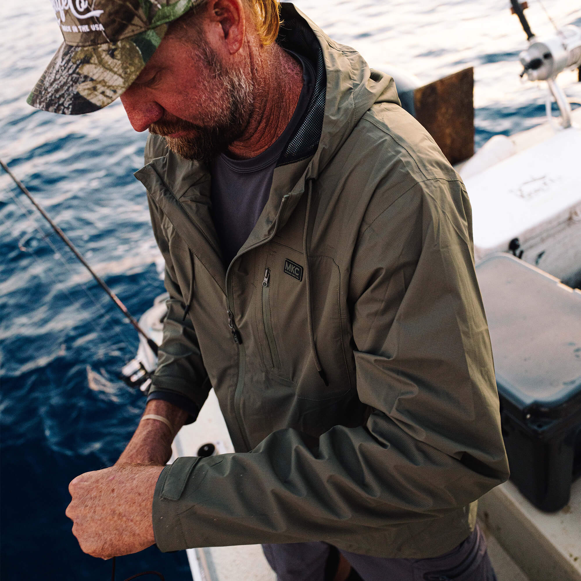 MT. REYNOLDS RAIN JACKET - OLIVE