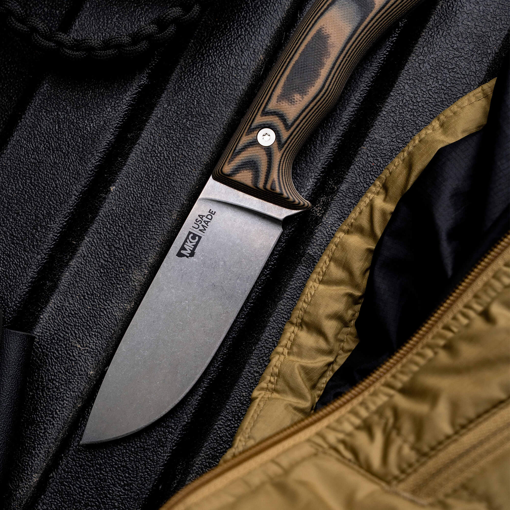 MULE DEER - TAN & BLACK