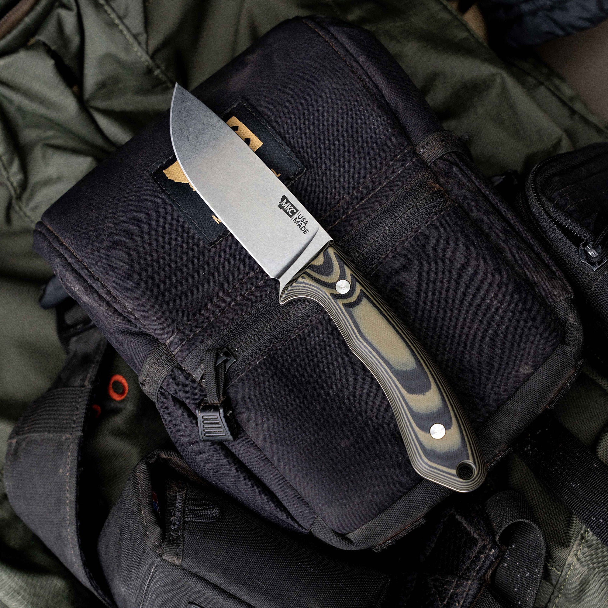 MULE DEER - GREEN & BLACK