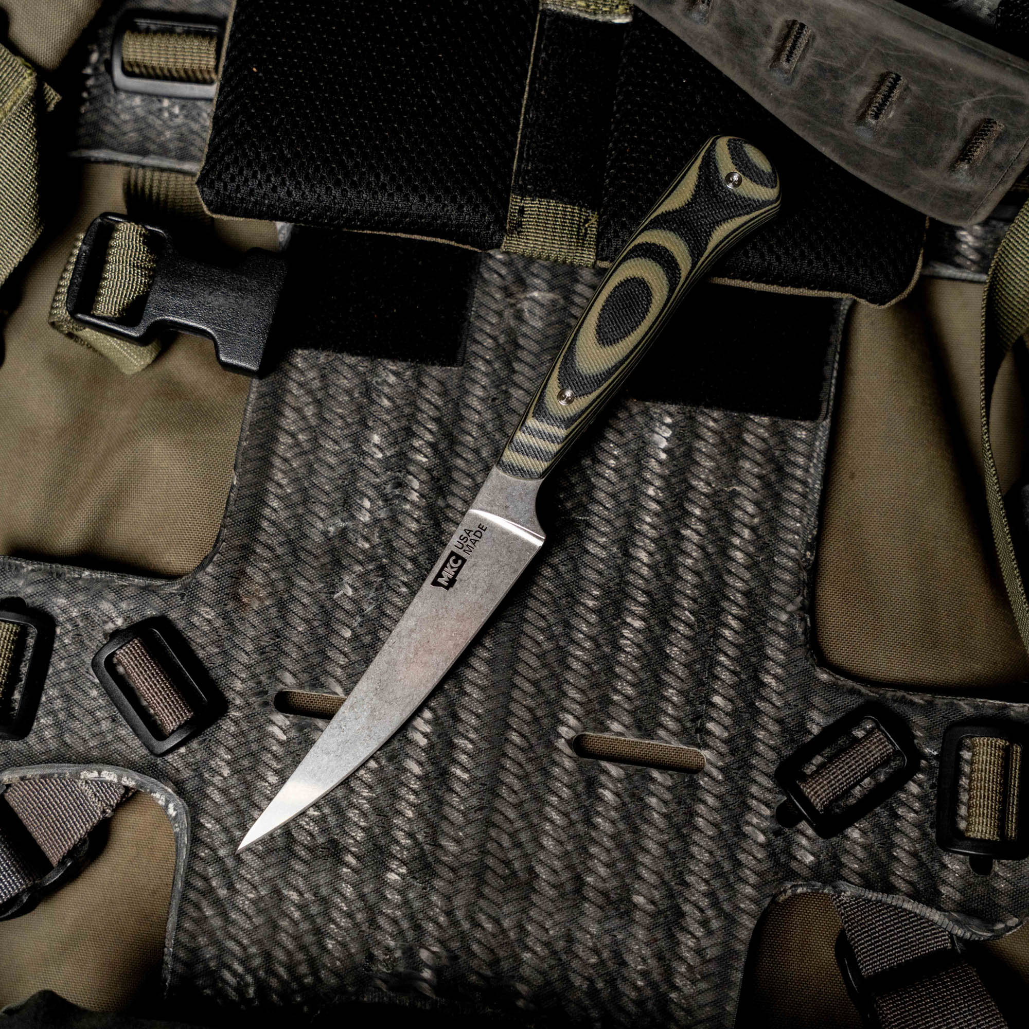 FIELD BONING KNIFE - GREEN & BLACK