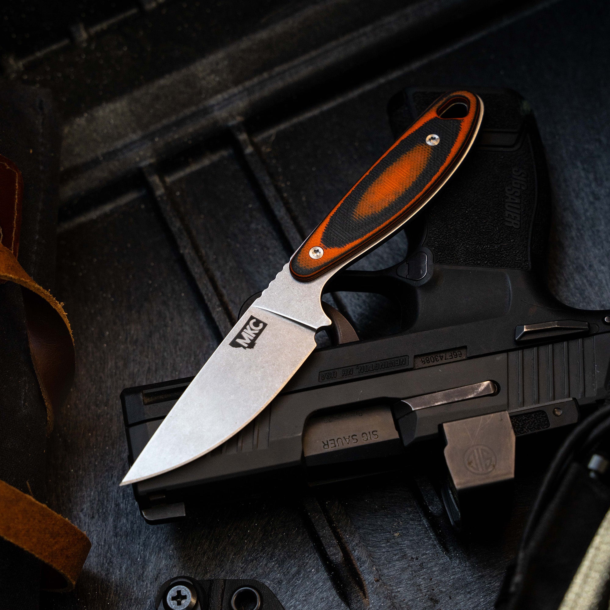 CASTLE ROCK - ORANGE & BLACK