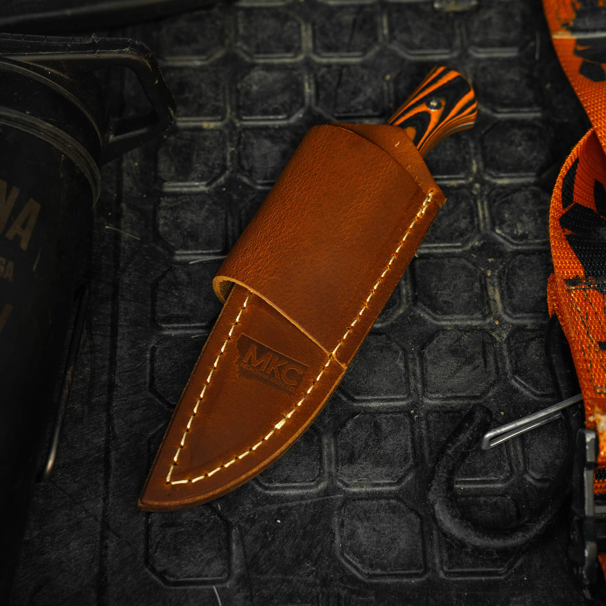 BLACKFOOT 2.0 LEATHER SHEATH - HORIZONTAL CARRY