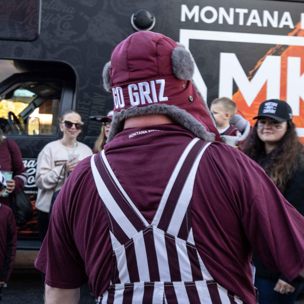 GO GRIZ TRAPPER HAT