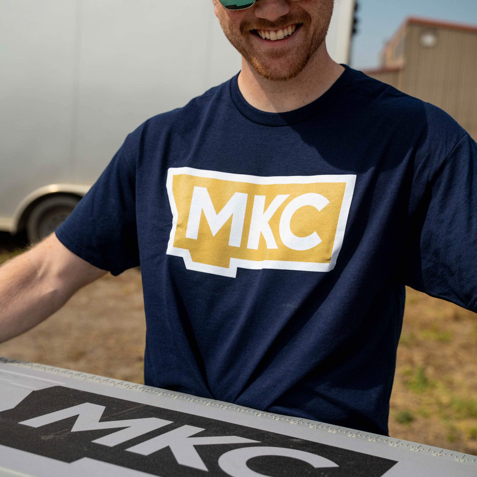 MKC TEAM TEE - NAVY