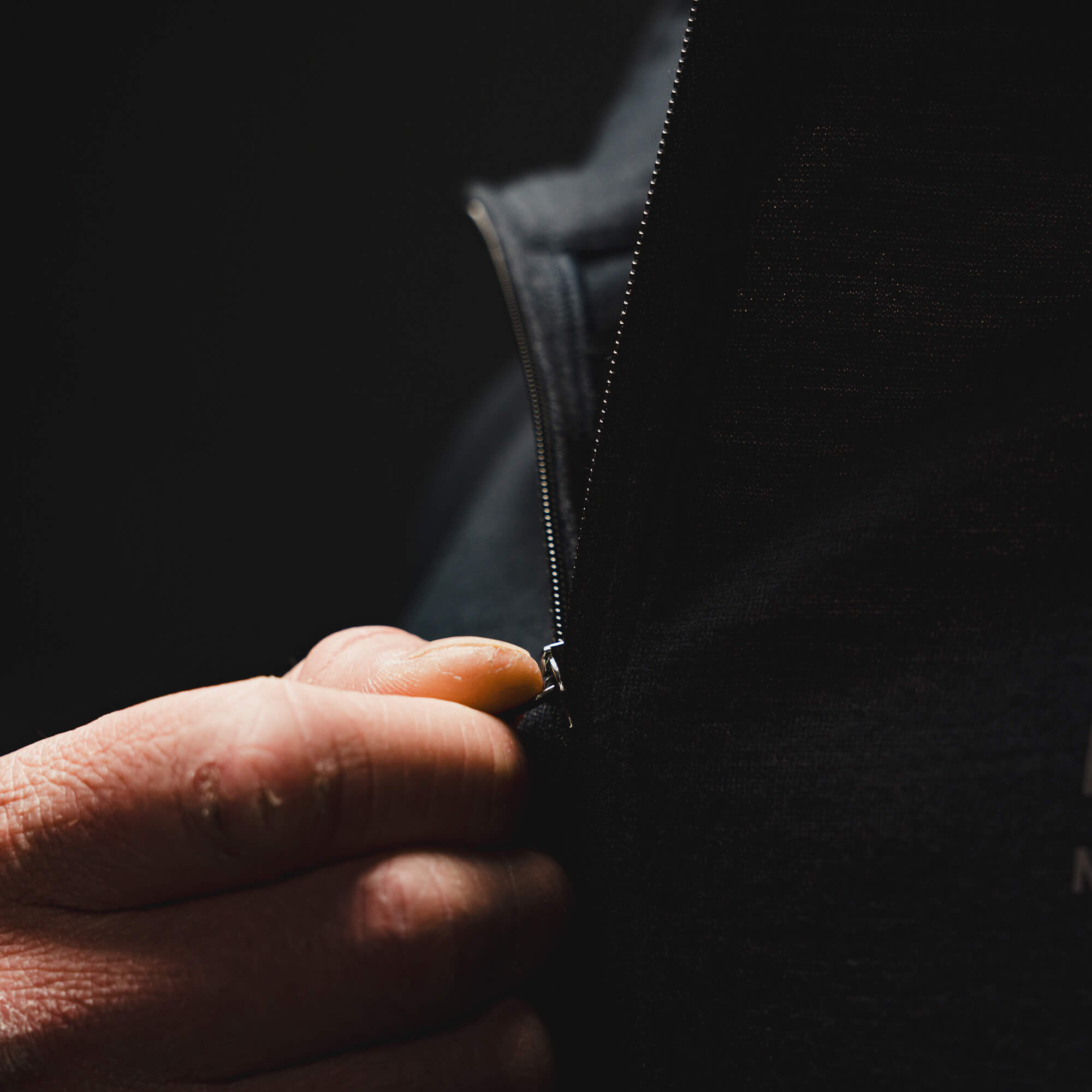 RANGE LINE PRO QUARTER ZIP - BLACK