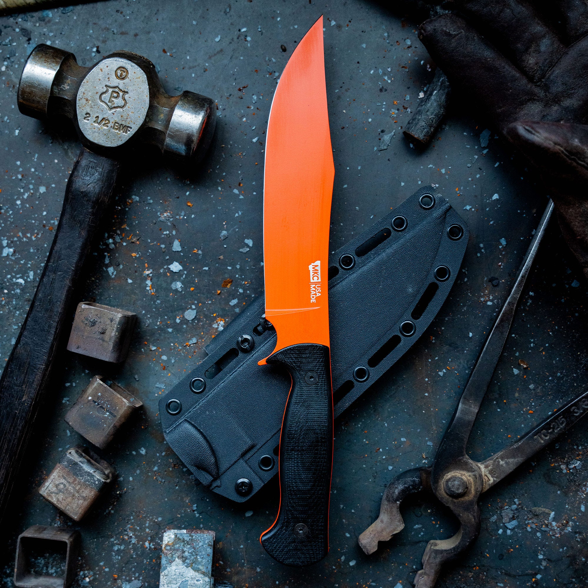 THE MARSHALL BUSHCRAFT KNIFE - BLAZE ORANGE CERAKOTE