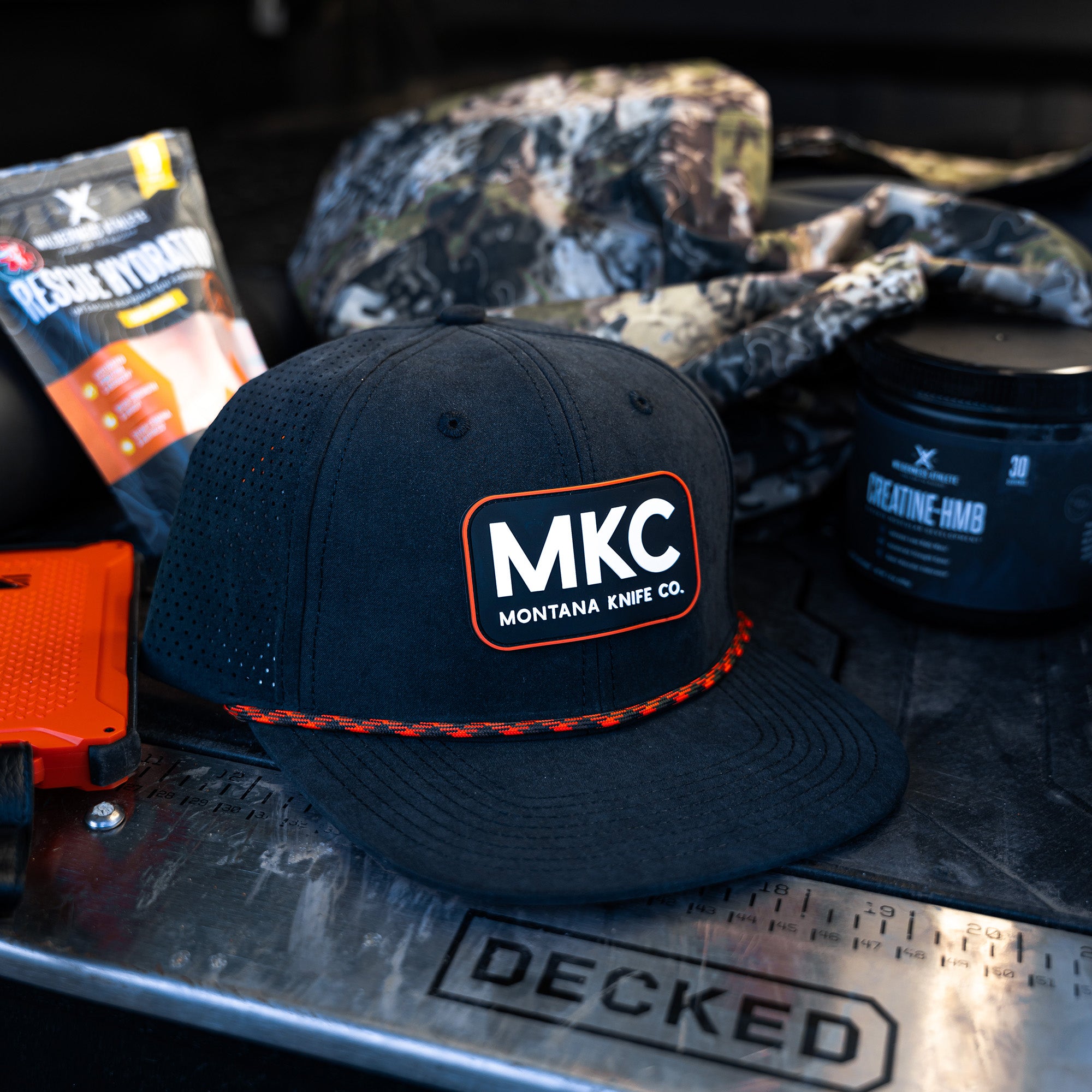 MKC PERFORMANCE SNAPBACK - BLACK