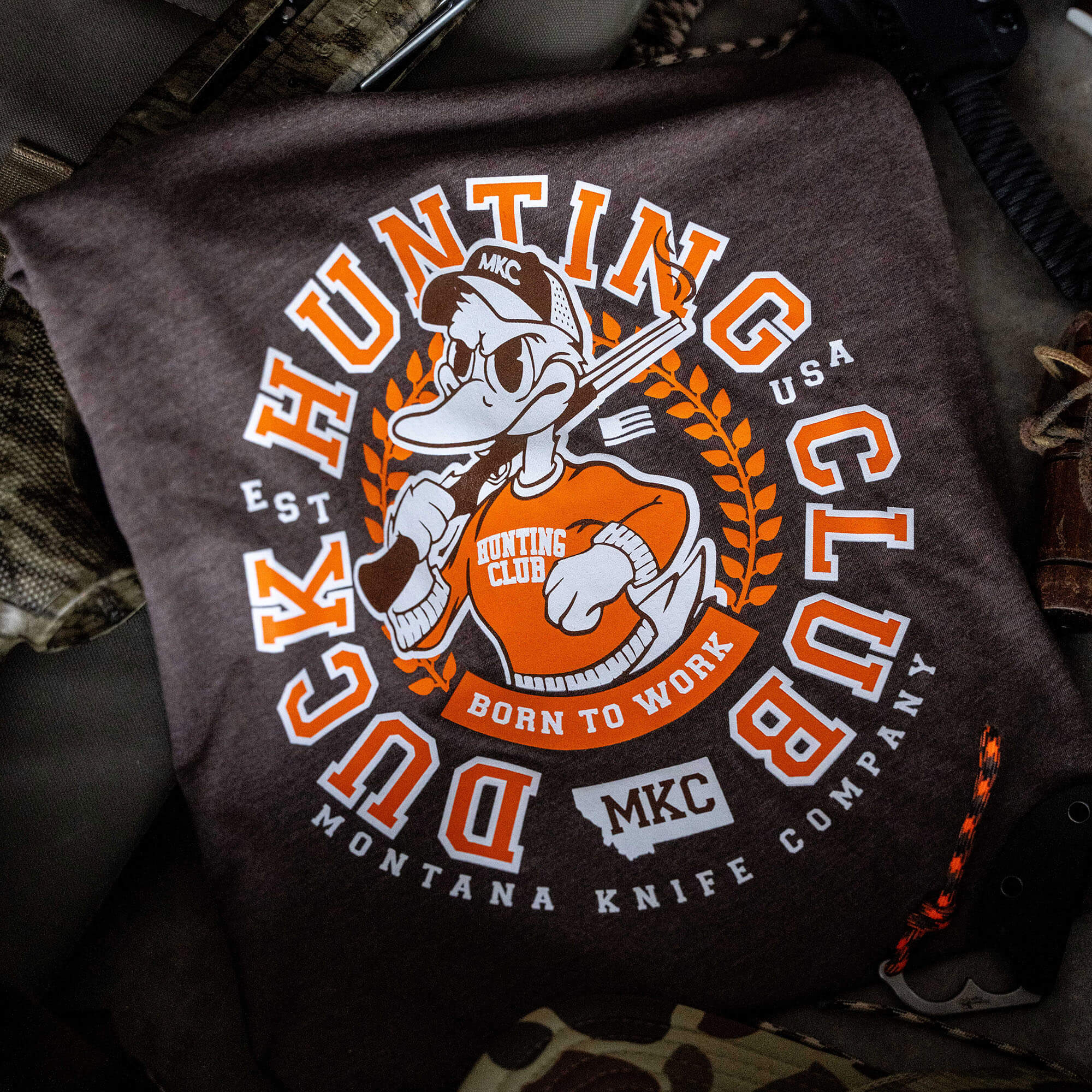 MKC DUCK HUNTING CLUB TEE - BROWN