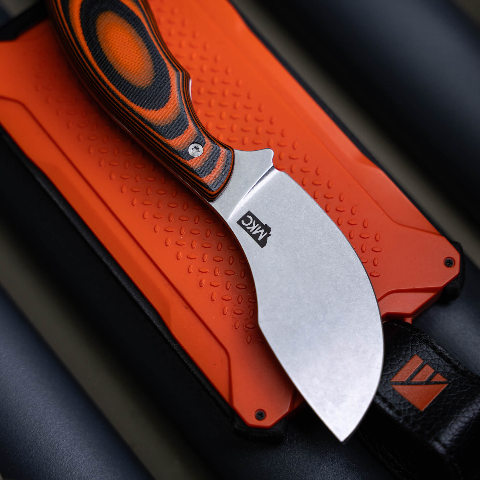 PACKOUT SKINNER - ORANGE & BLACK