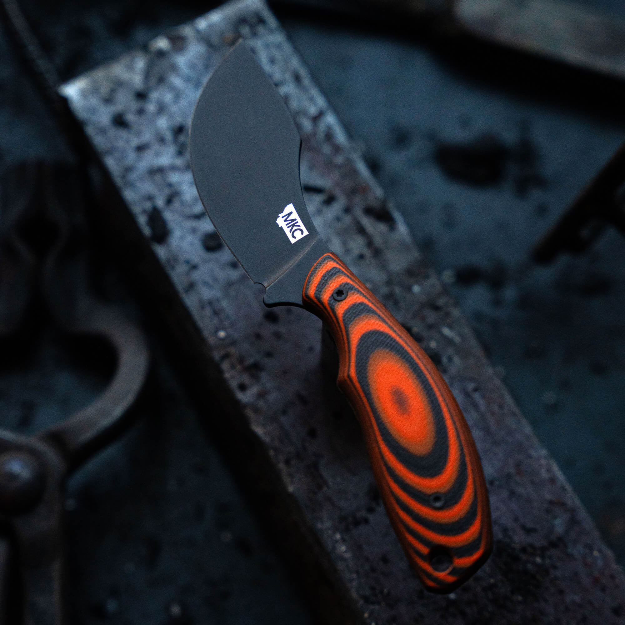 PACKOUT SKINNER - PVD - ORANGE & BLACK