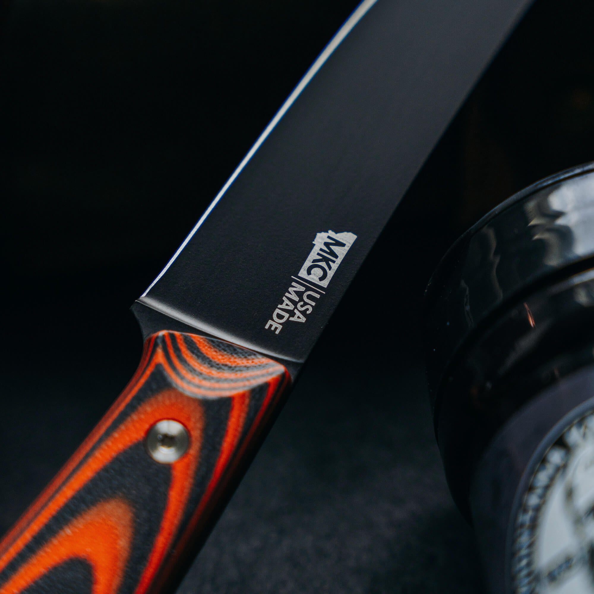 SAWTOOTH SLICER - ORANGE & BLACK