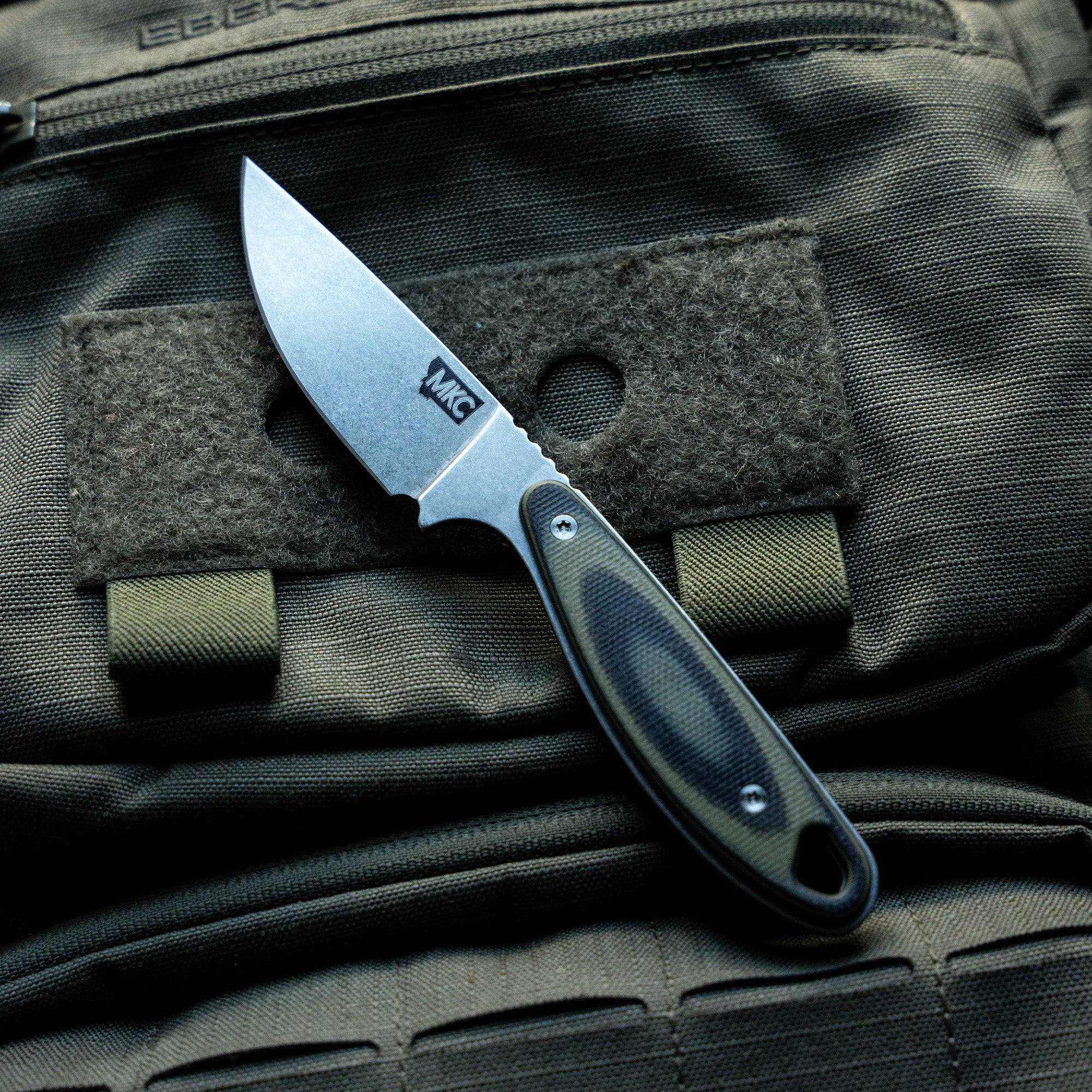 CASTLE ROCK - GREEN & BLACK