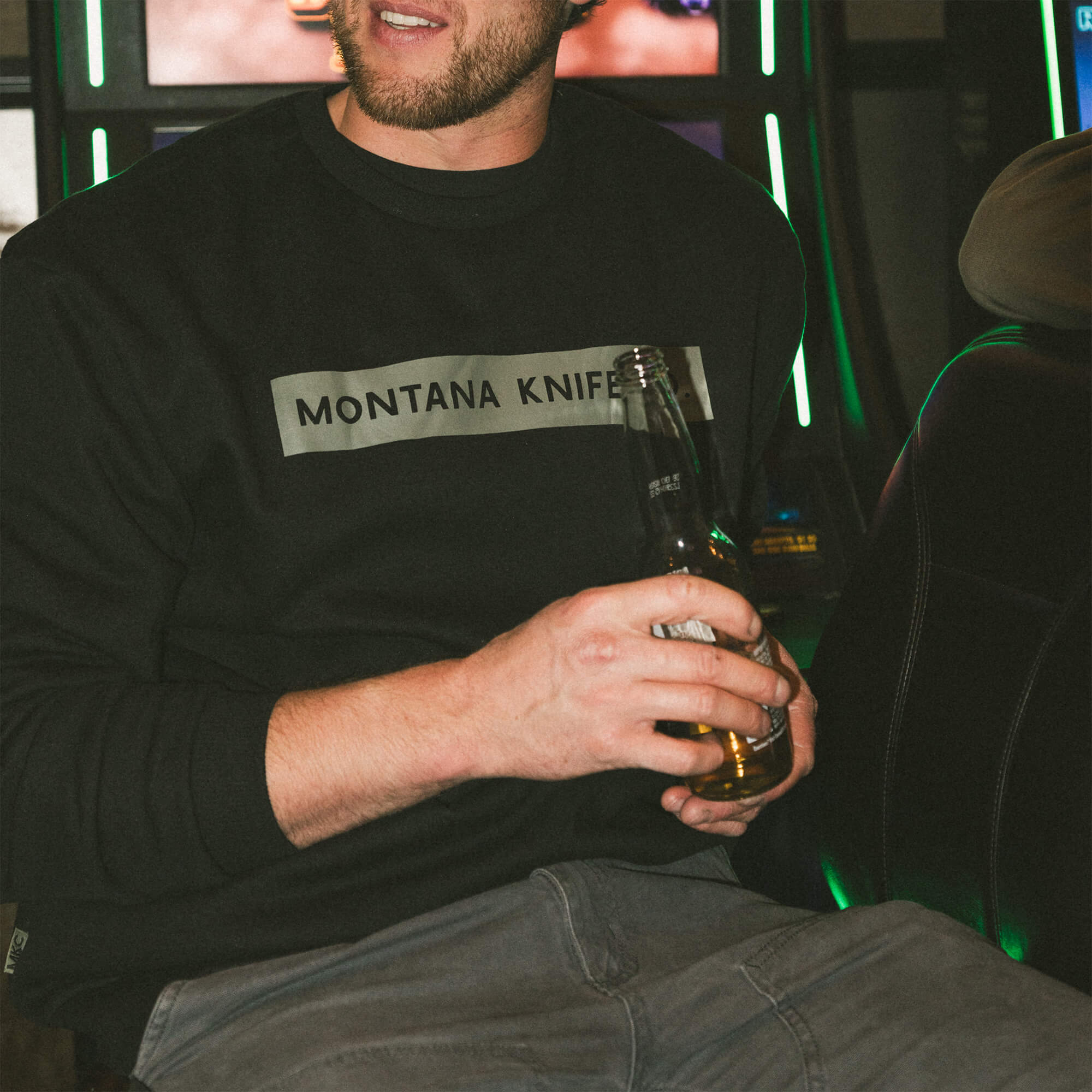 MKC CREWNECK SWEATSHIRT - BLACK