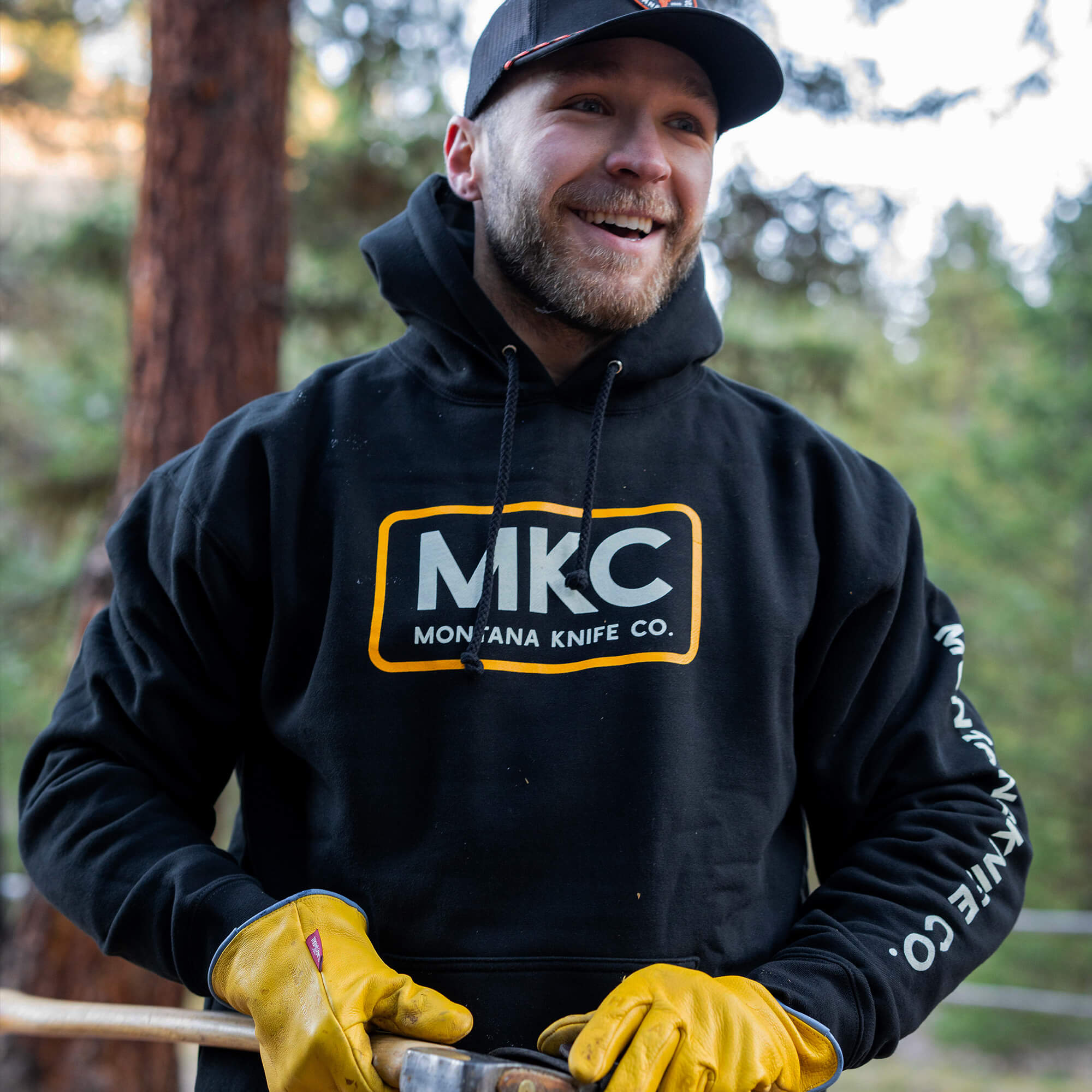 MKC LOGO HOODIE - BLACK