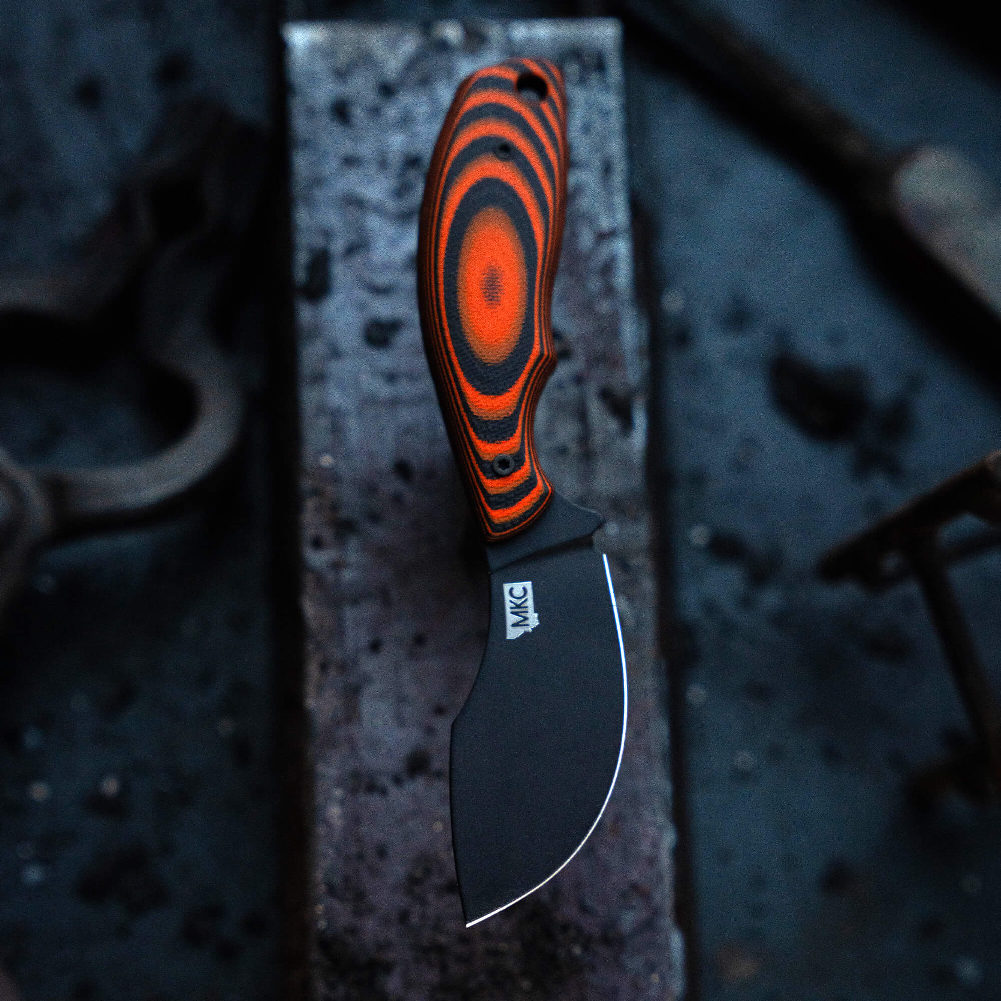 PACKOUT SKINNER - PVD - ORANGE & BLACK
