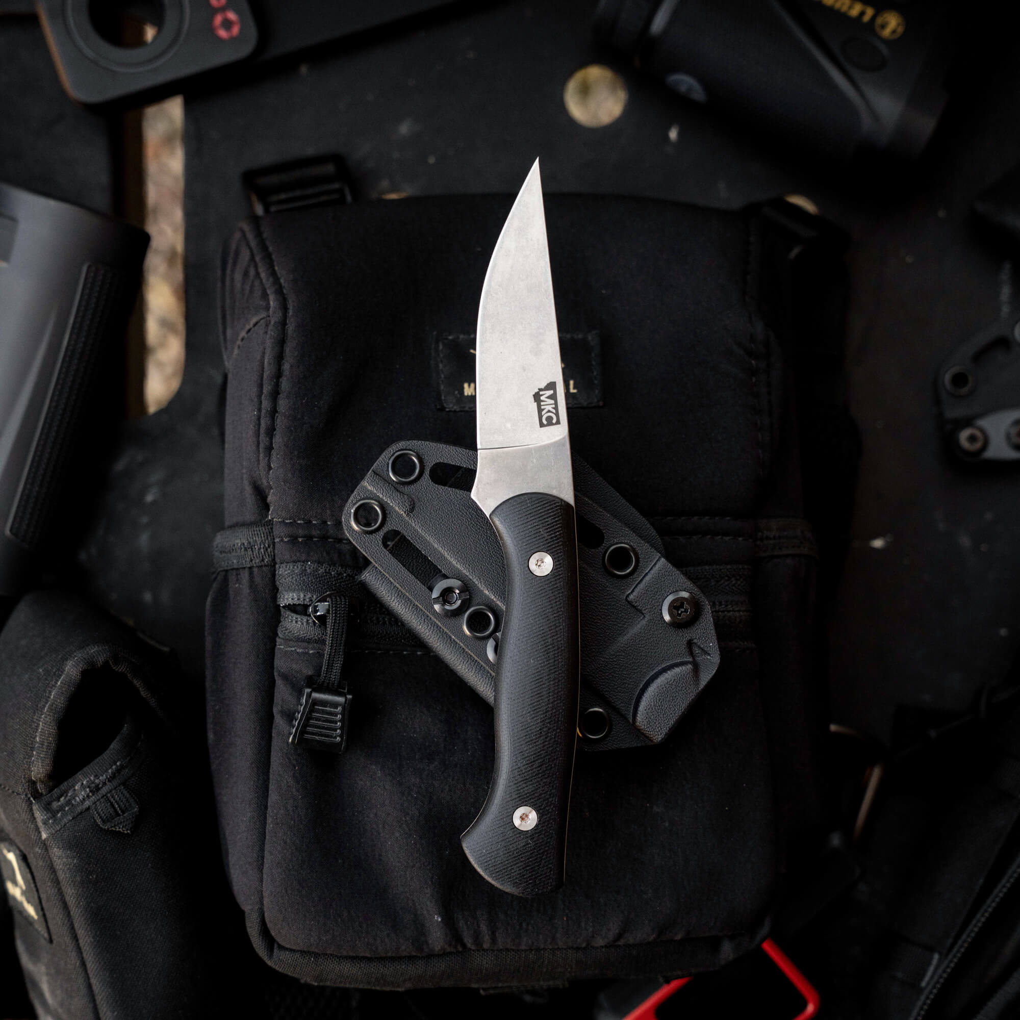 MAGNACUT BLACKFOOT 2.0 - BLACK