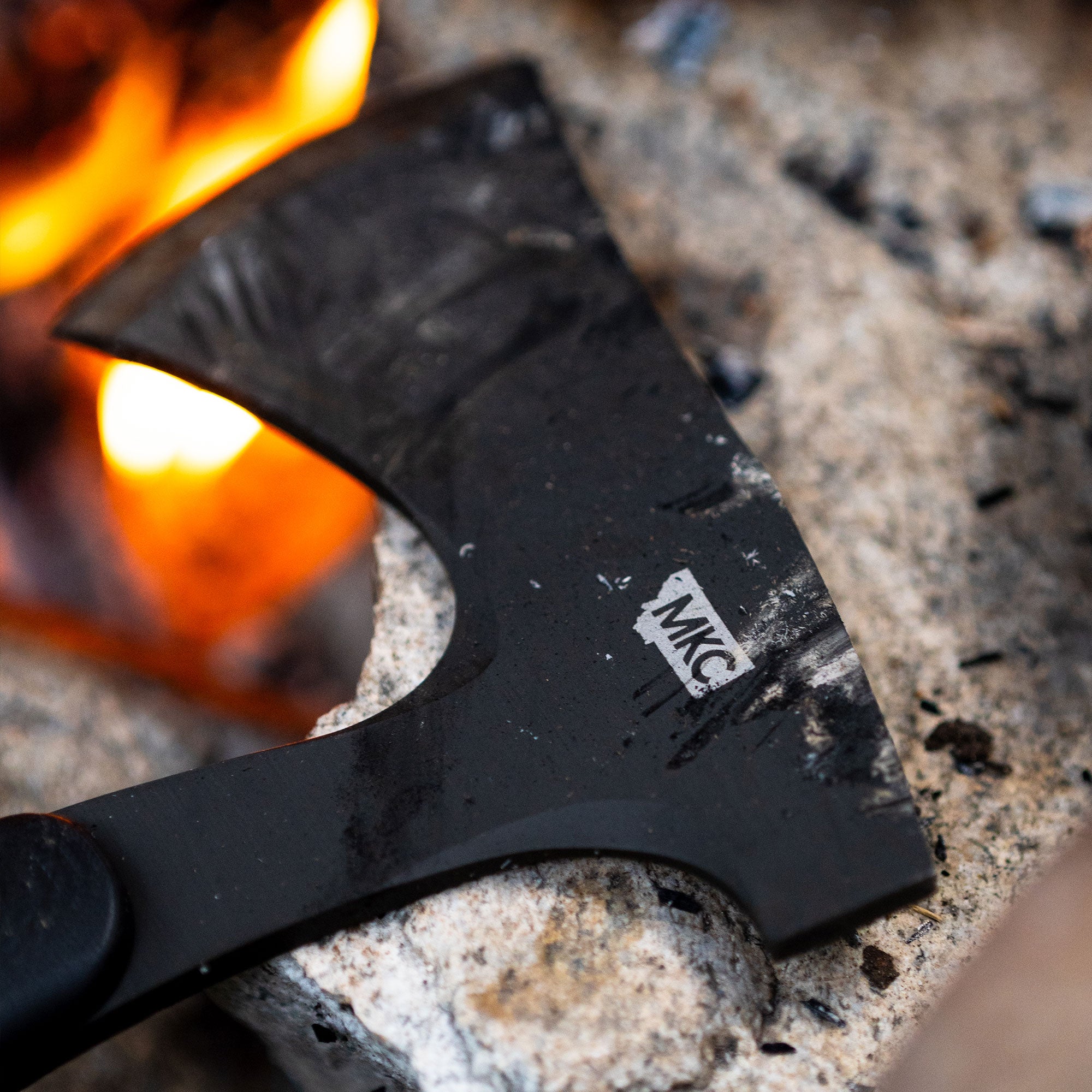 HELLGATE HATCHET - BLACK