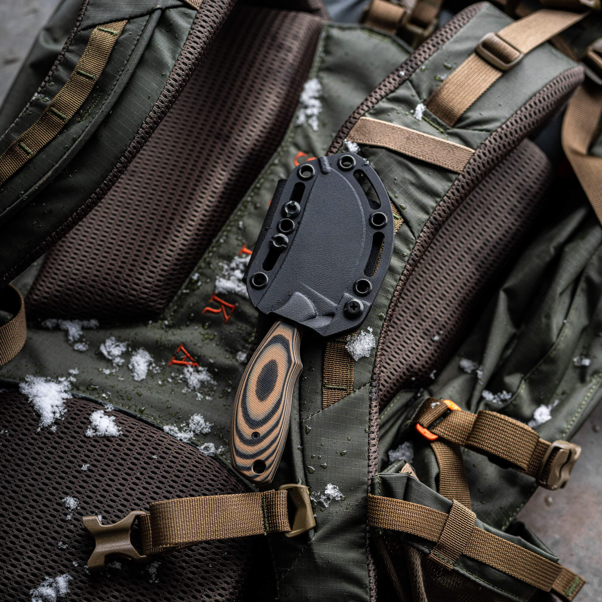 PACKOUT SKINNER - PVD - TAN & BLACK