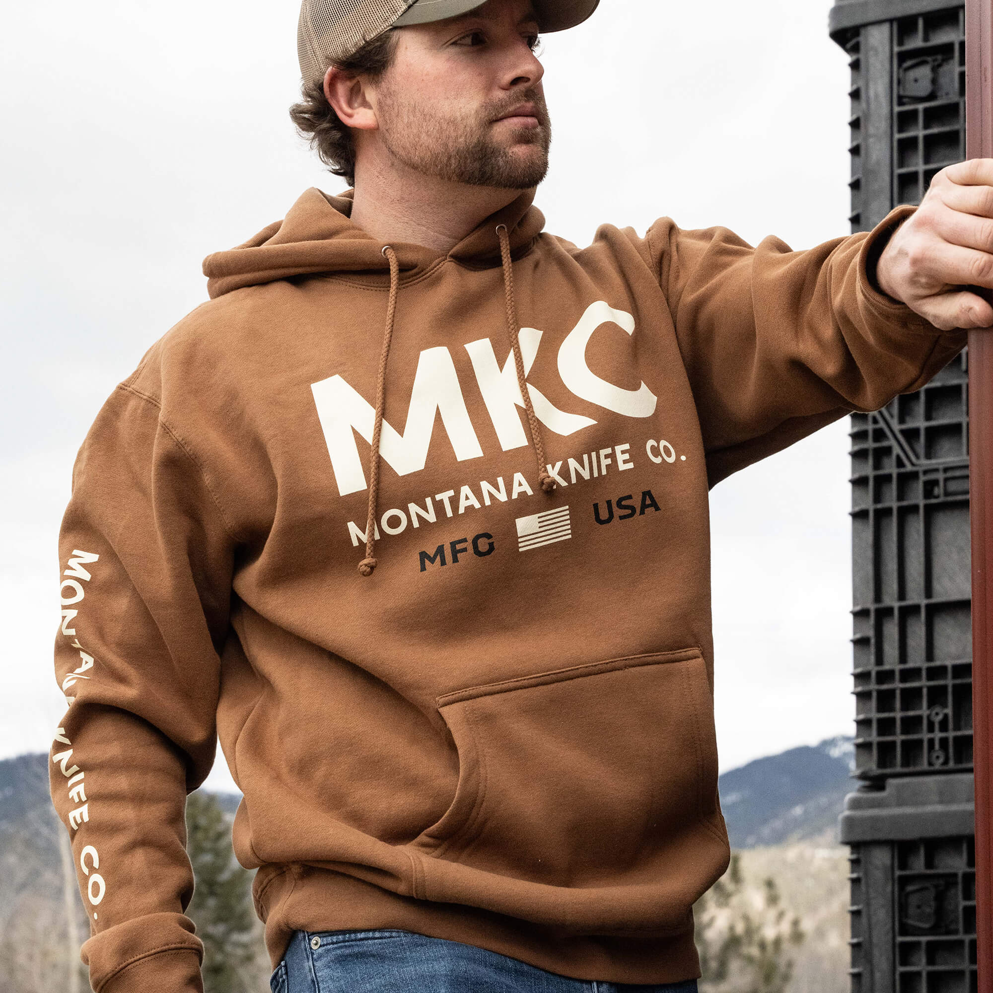 MKC LARGE LOGO HOODIE - SADDLE