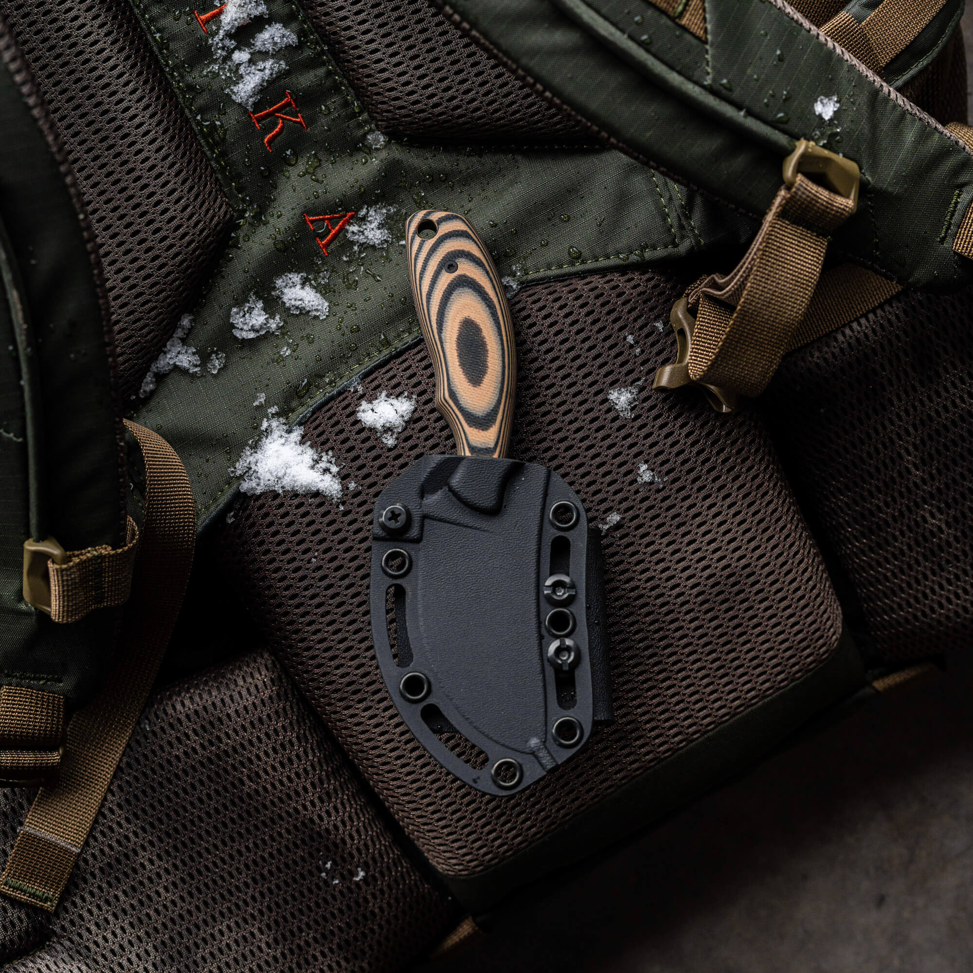 PACKOUT SKINNER - PVD - TAN & BLACK