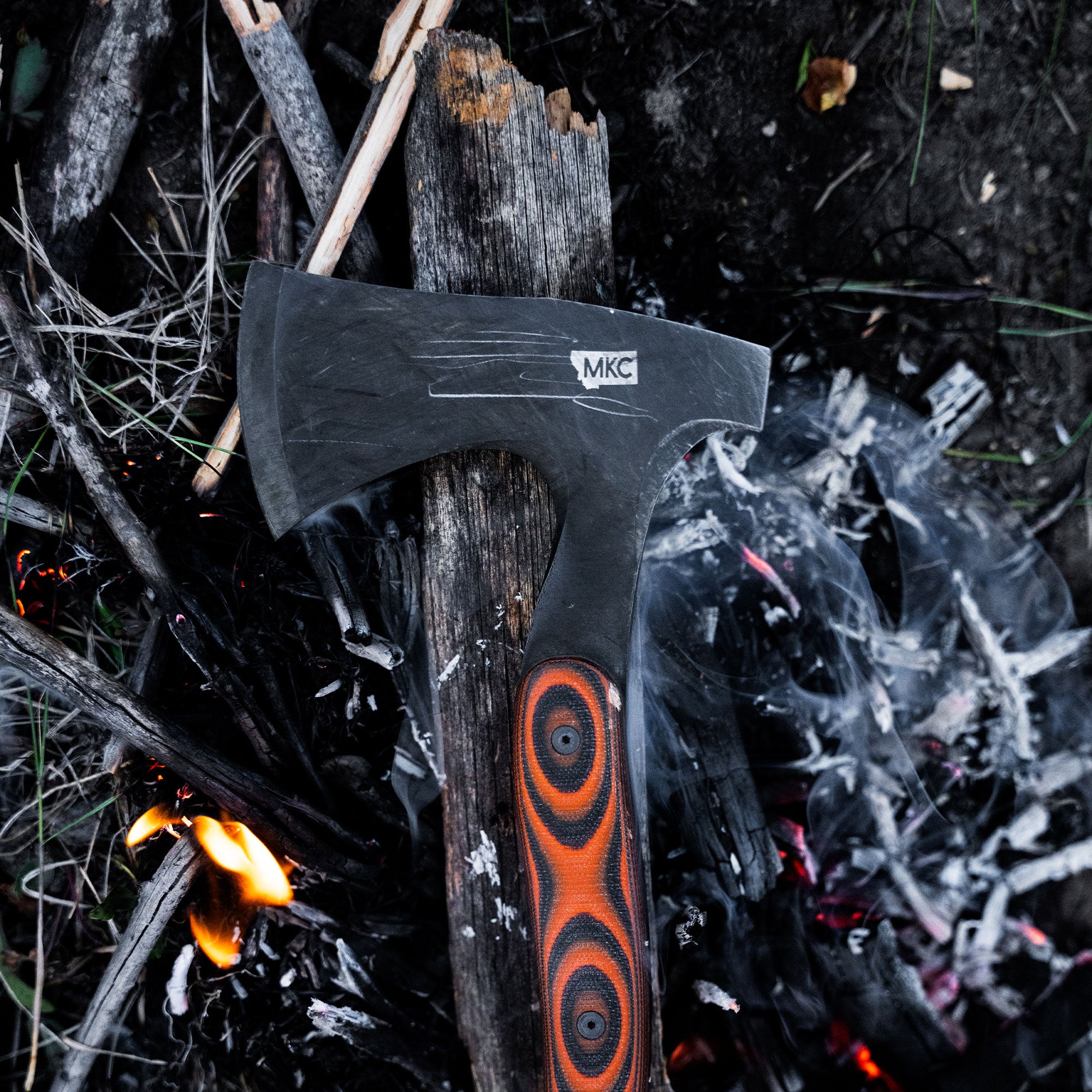 HELLGATE HATCHET - ORANGE & BLACK