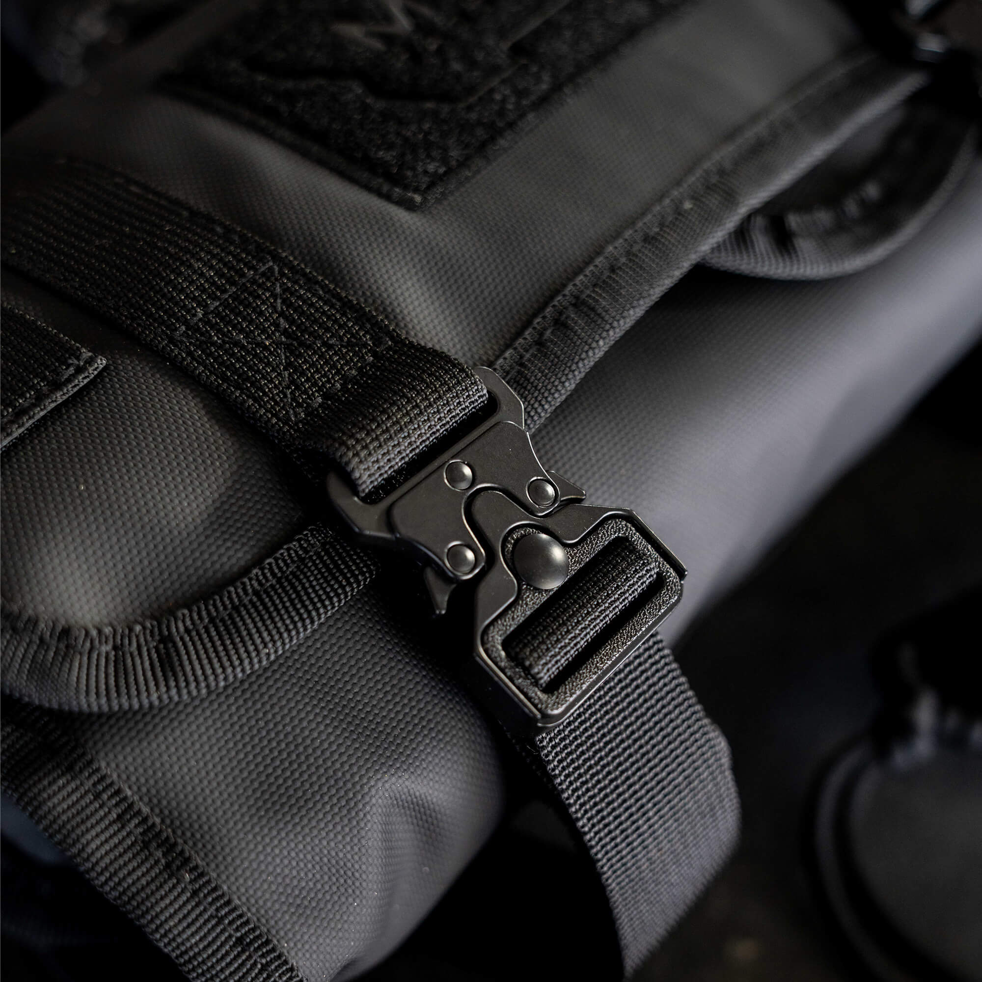 TACTICAL KNIFE ROLL - BLACK