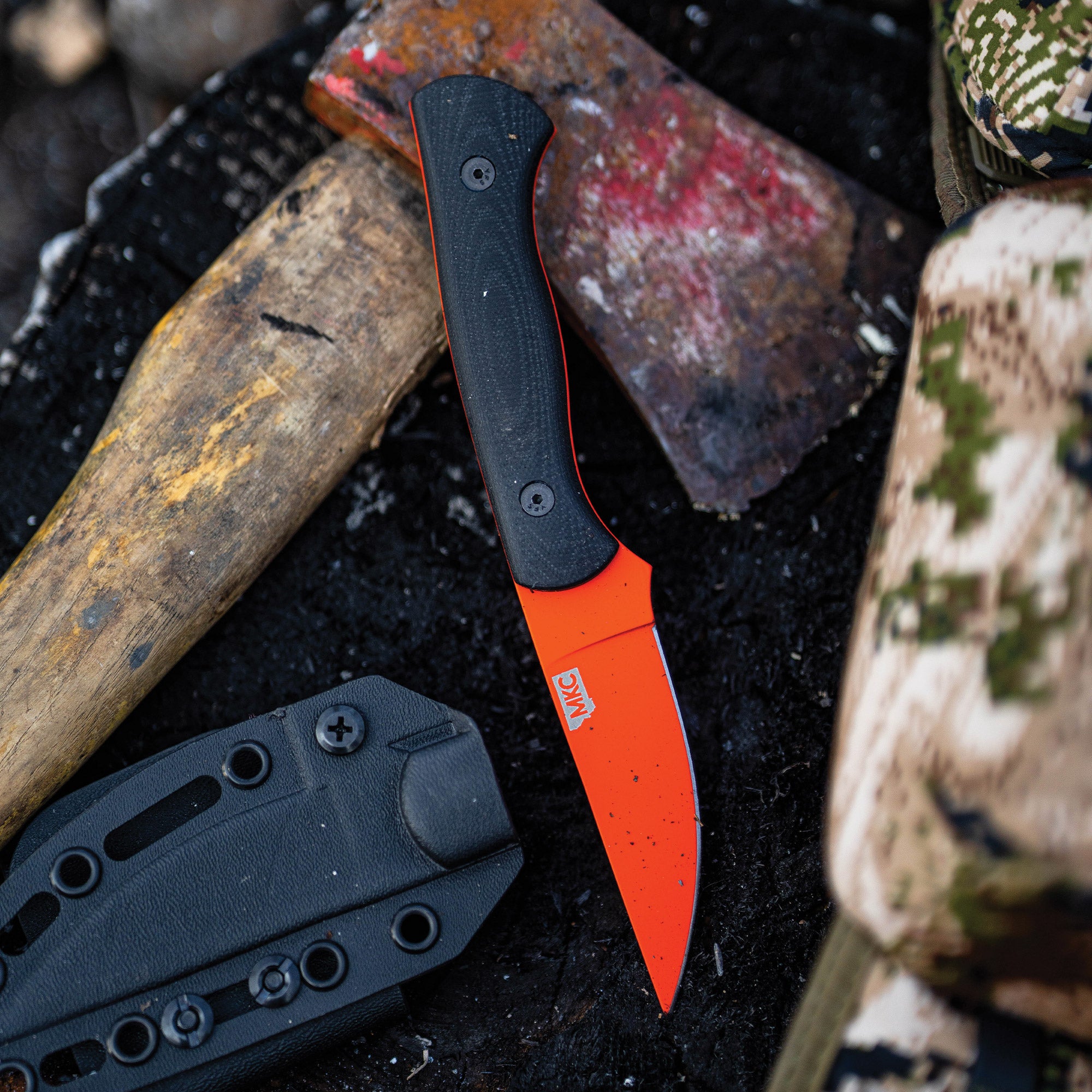 BLACKFOOT 2.0 - BLAZE ORANGE CERAKOTE™