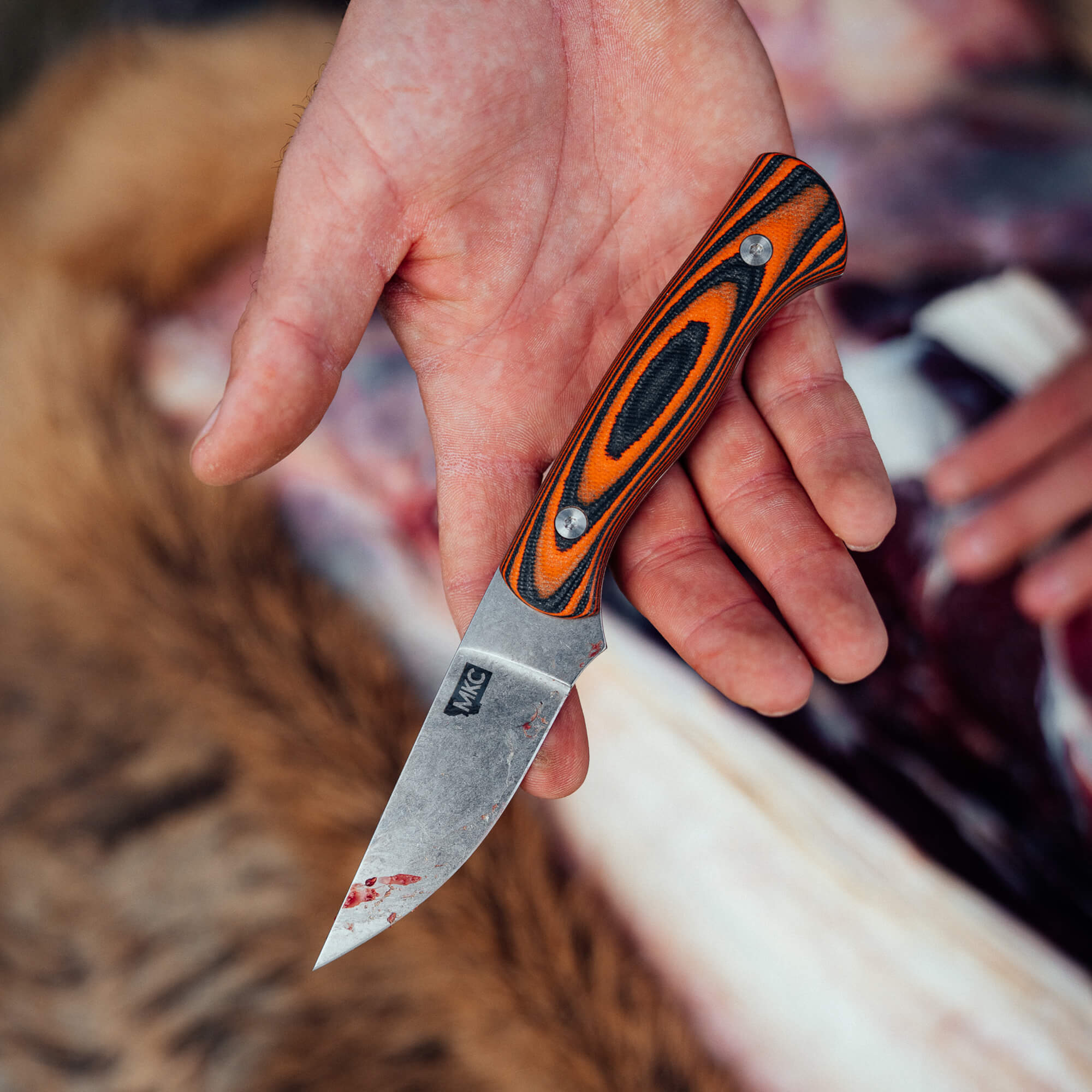 MAGNACUT BLACKFOOT 2.0 - ORANGE & BLACK