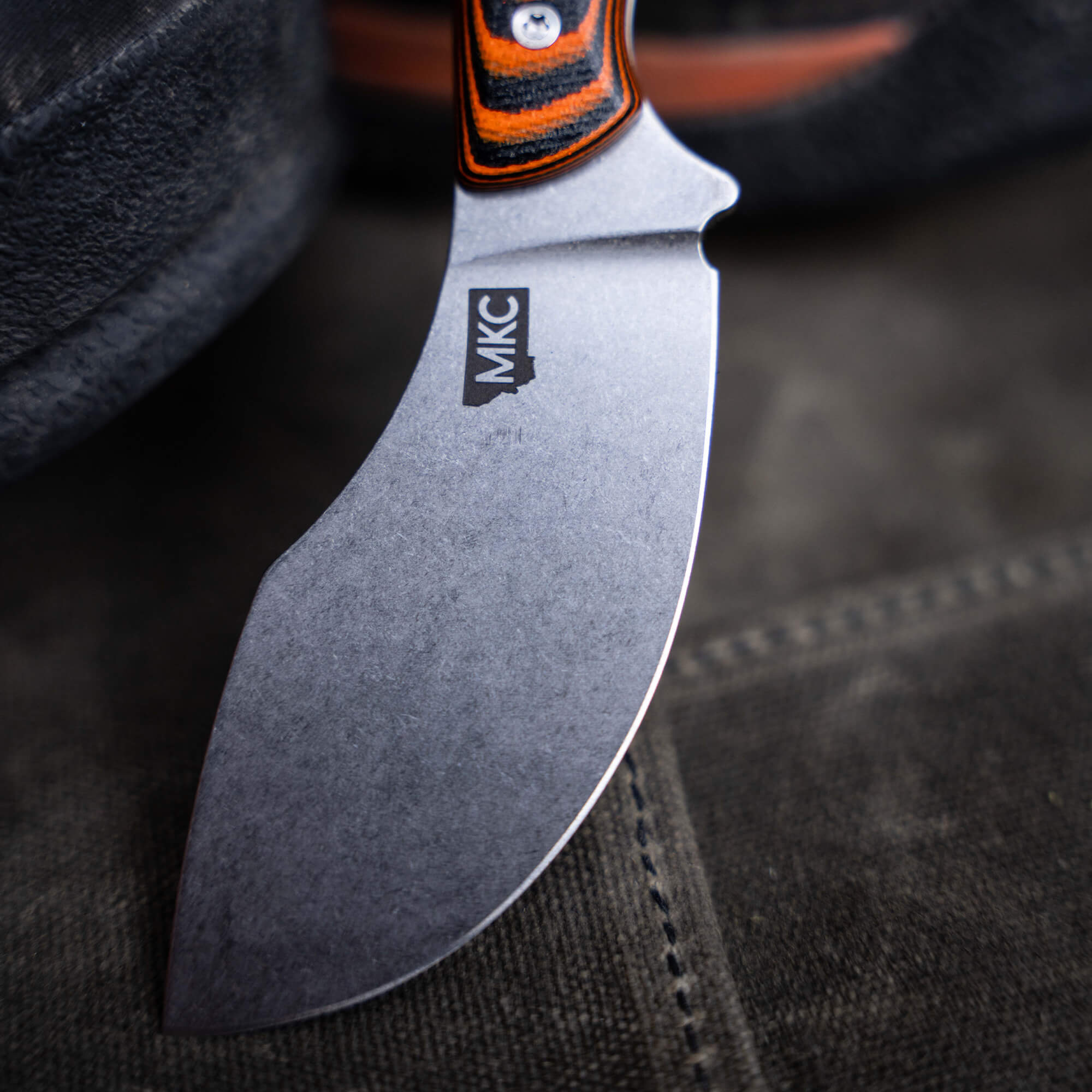 PACKOUT SKINNER - ORANGE & BLACK