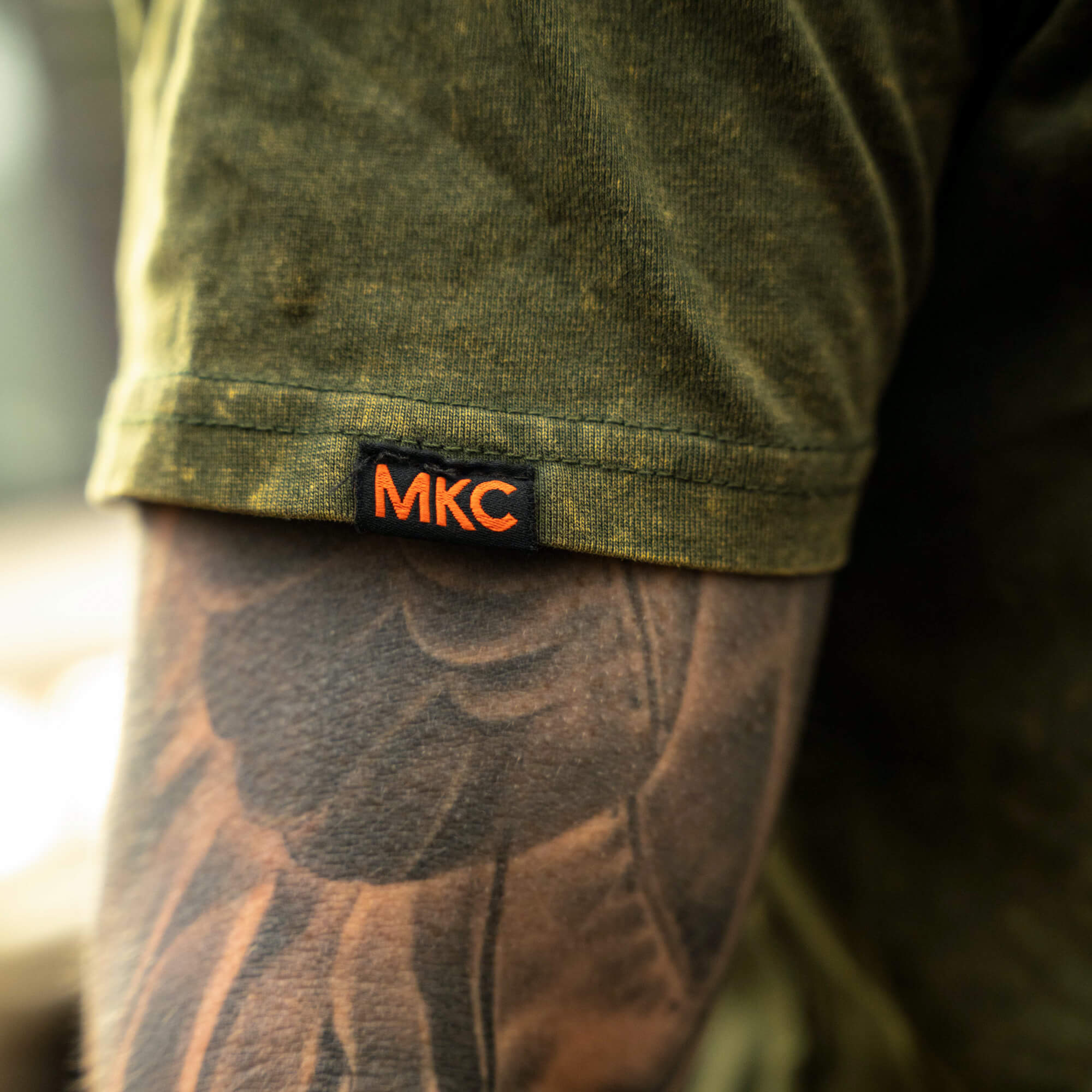 MKC STONEWASH TEE - DARK ARMY