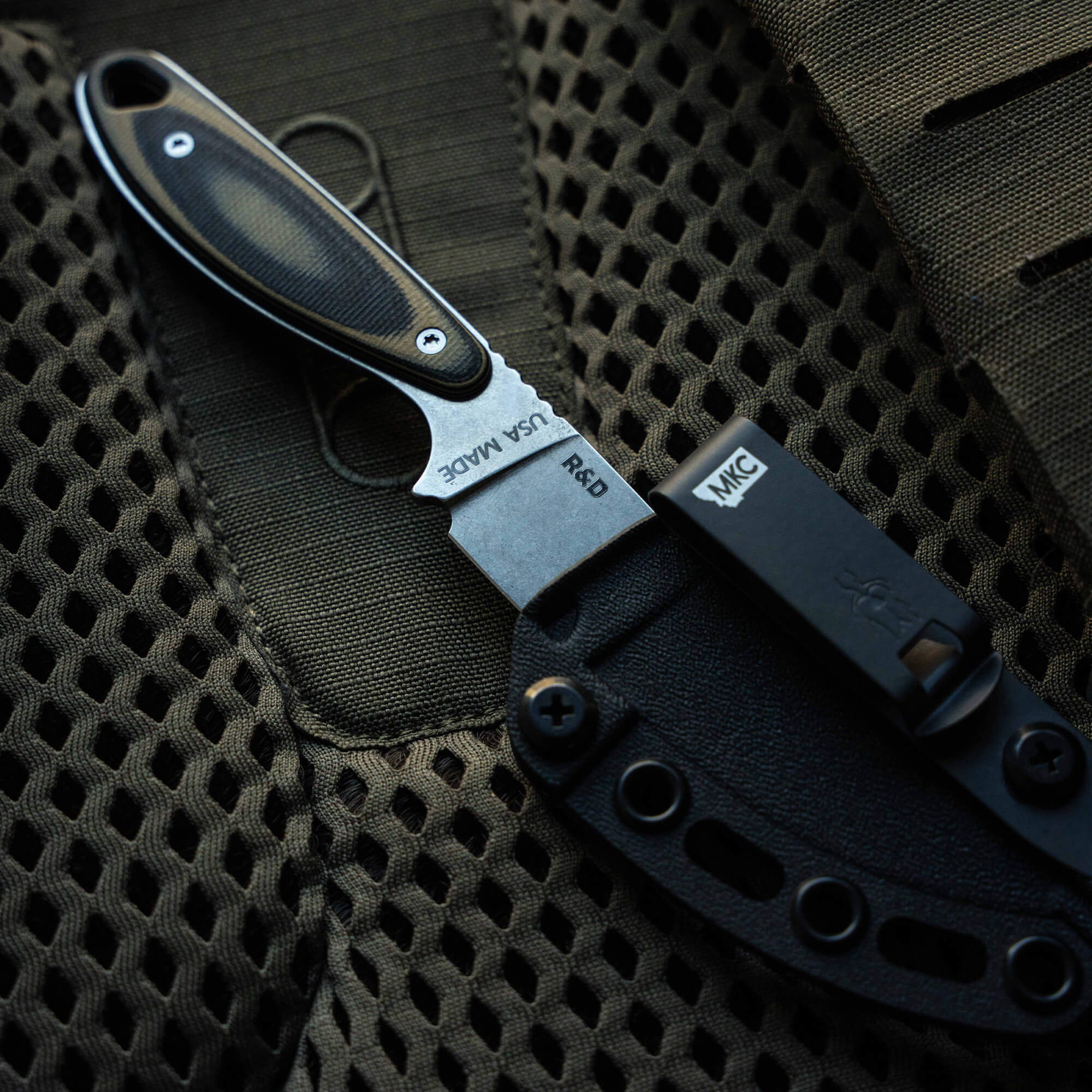 CASTLE ROCK - TAN & BLACK