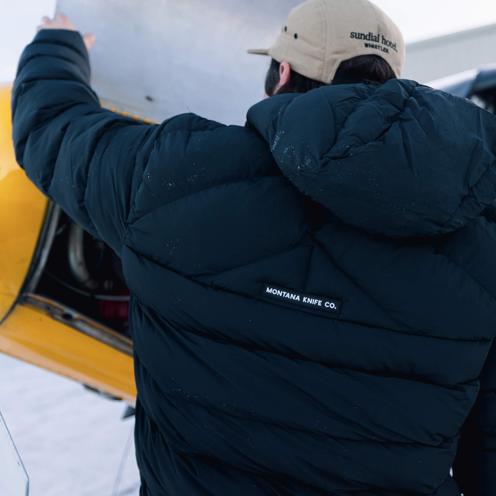 GRINNELL PUFFY ZIP JACKET - BLACK