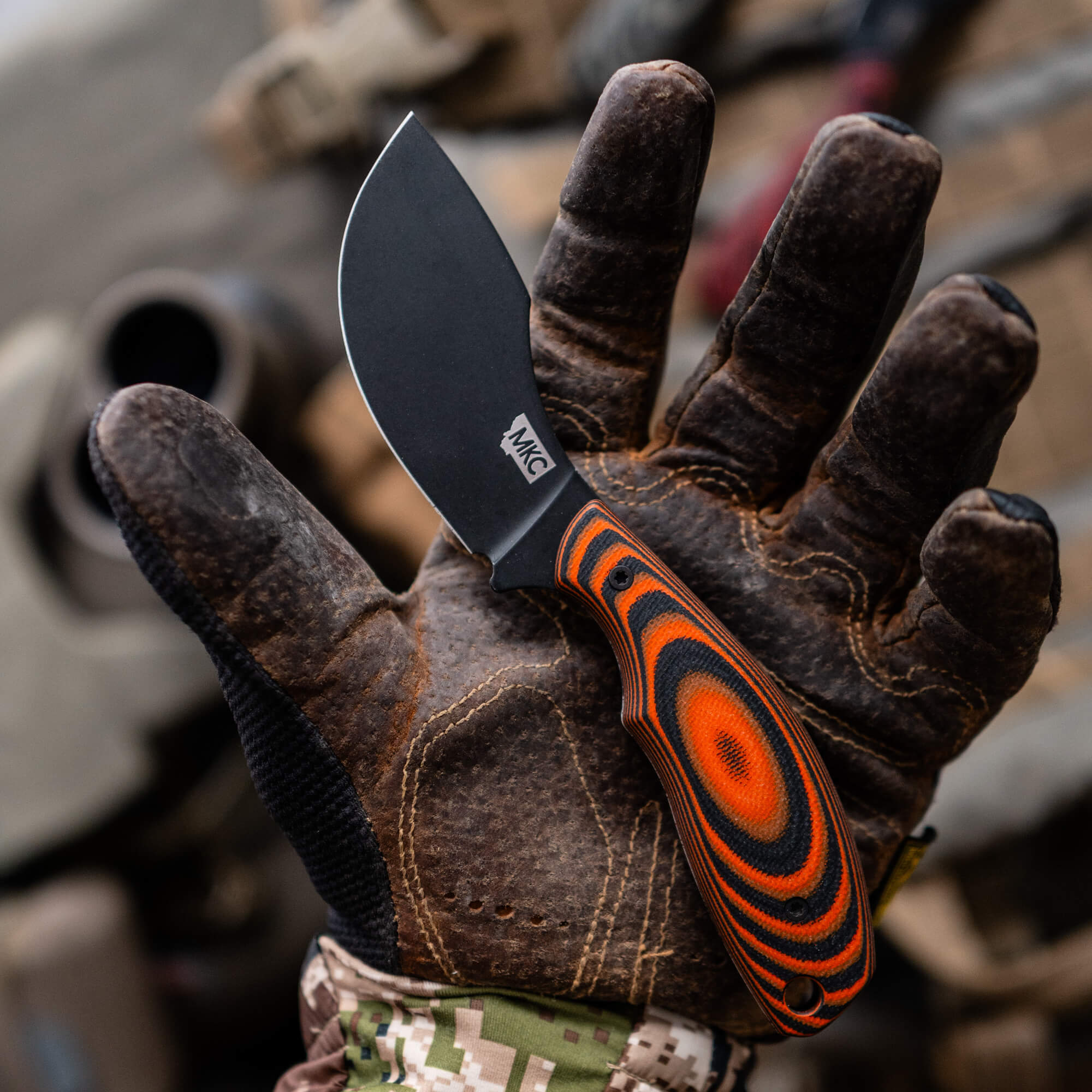 PACKOUT SKINNER - PVD - ORANGE & BLACK