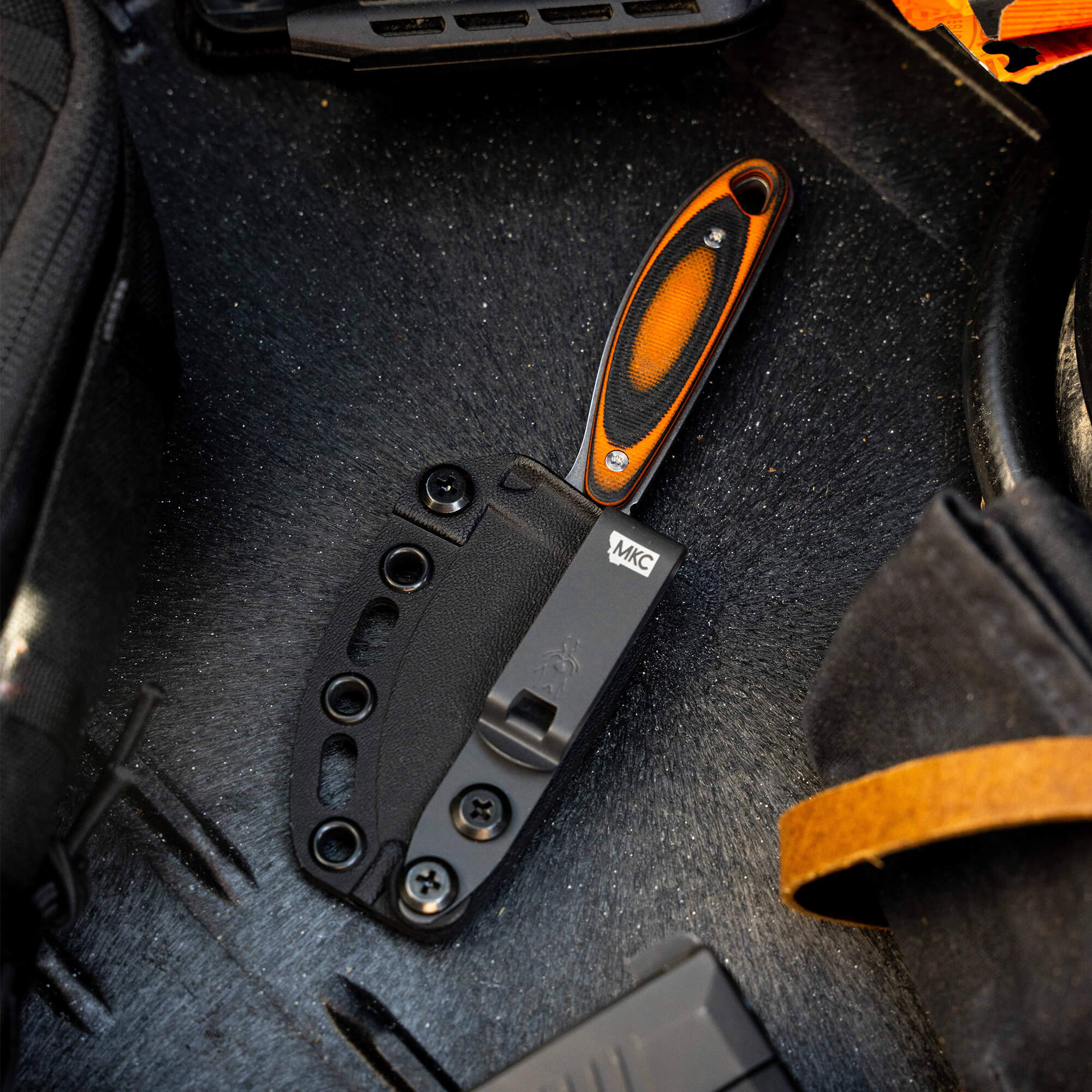 CASTLE ROCK - ORANGE & BLACK