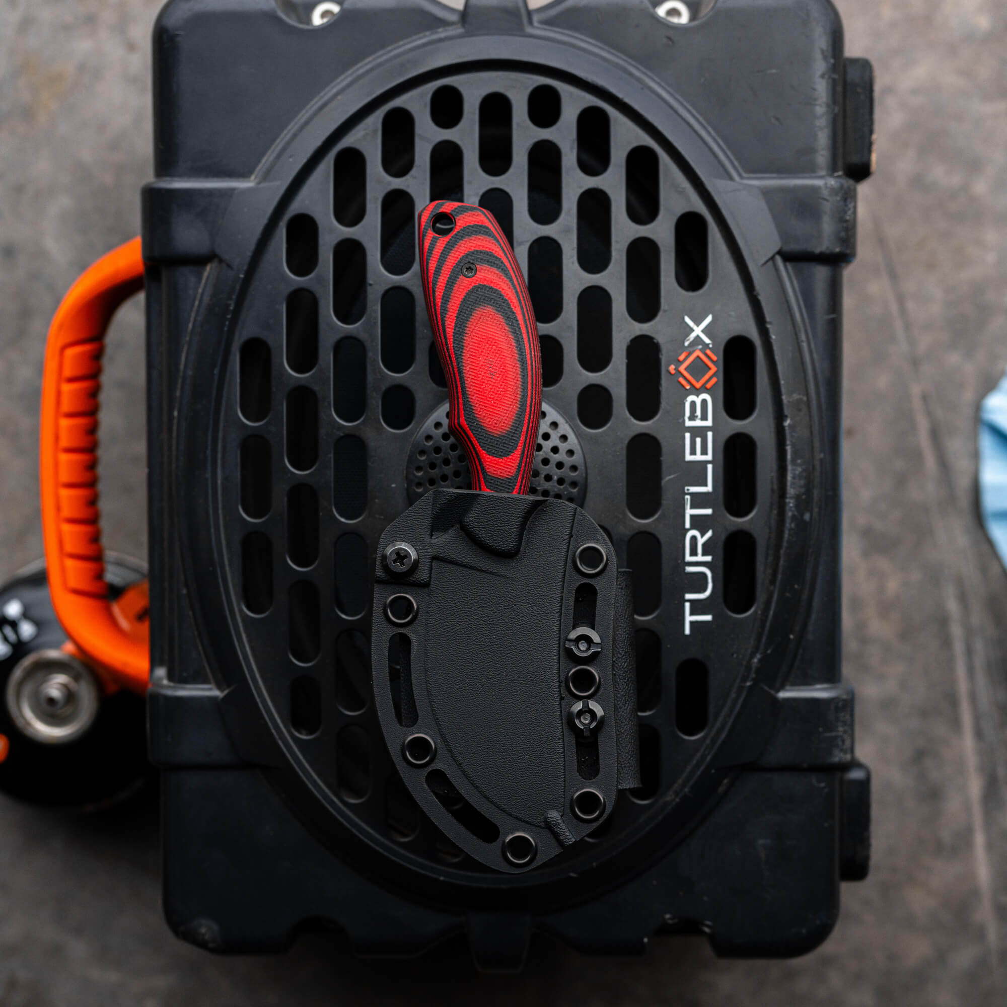 PACKOUT SKINNER PVD - KEEP HAMMERING EDITION - RED & BLACK