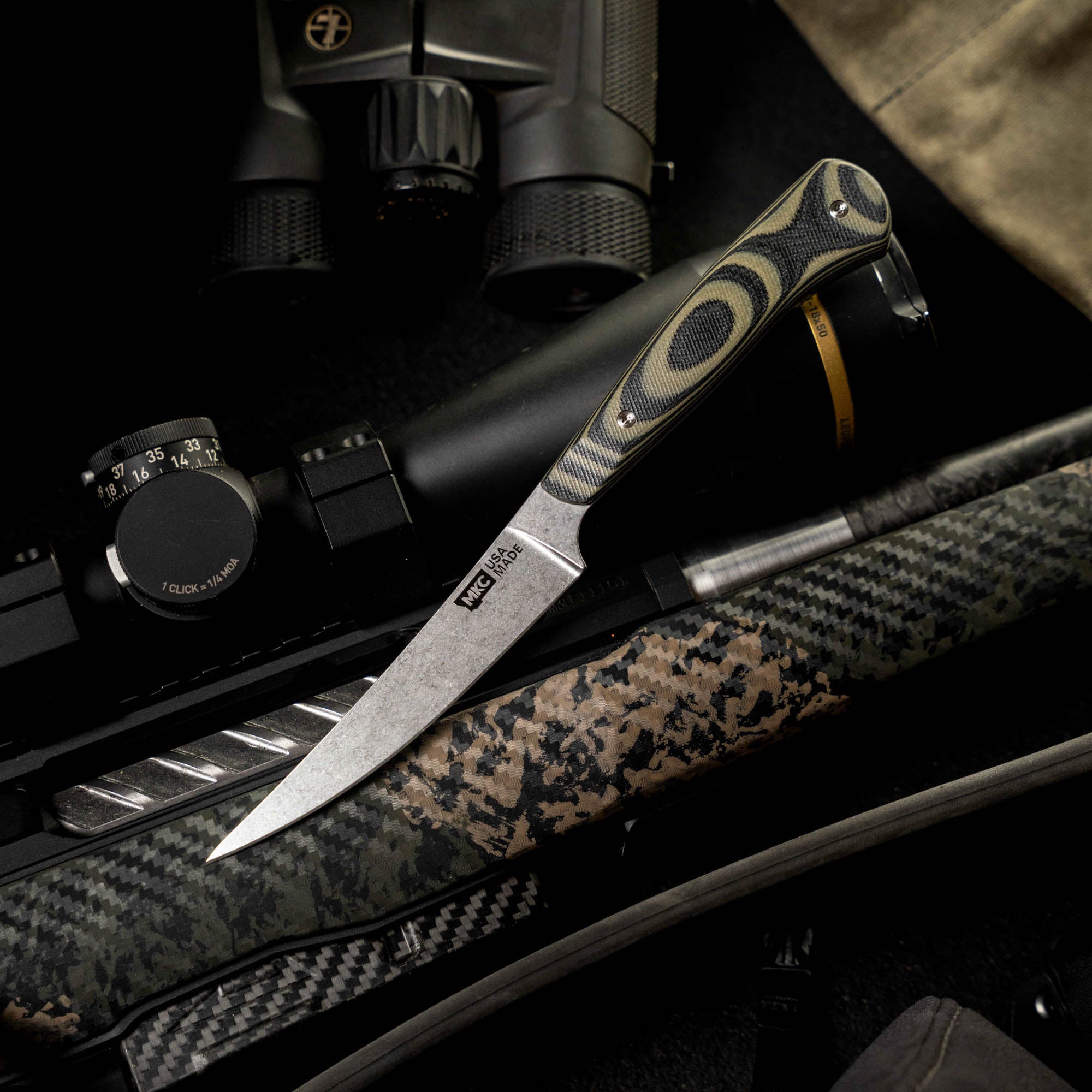FIELD BONING KNIFE - GREEN & BLACK