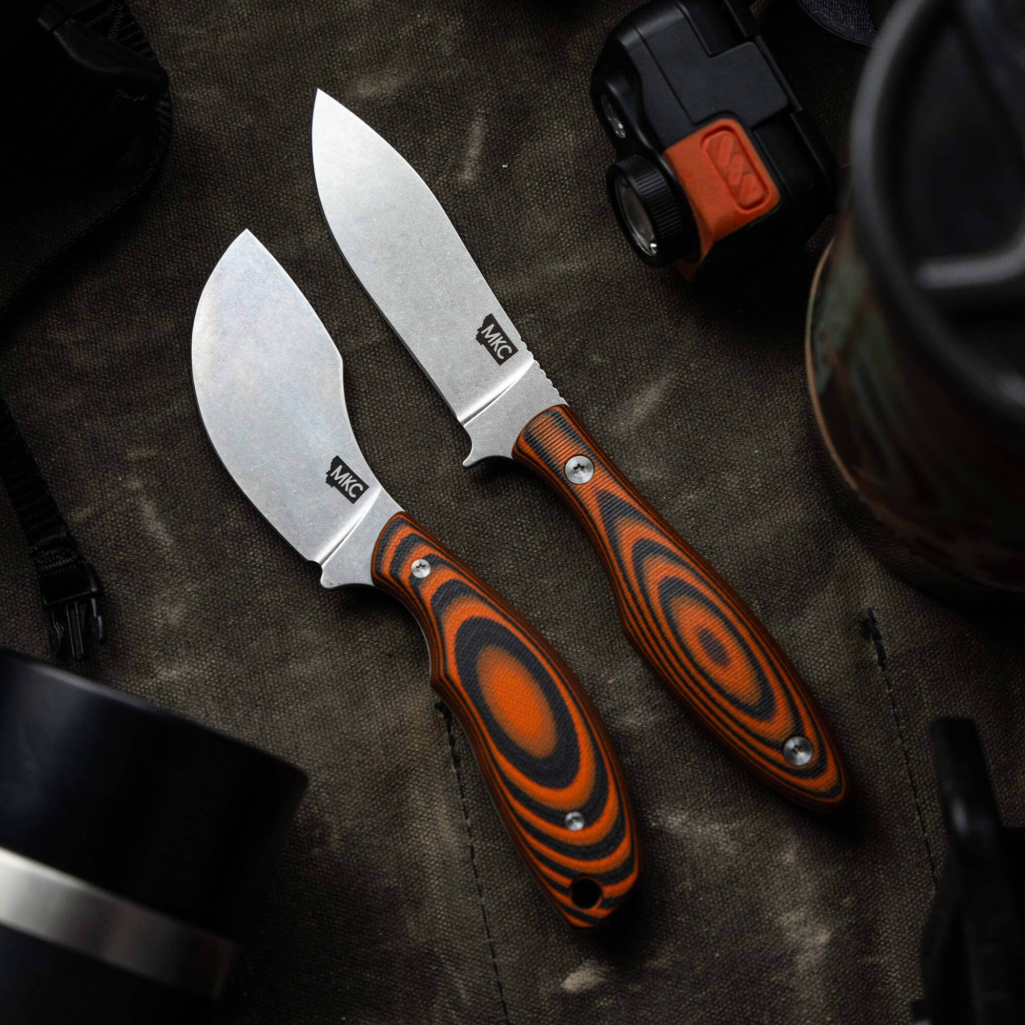 PACKOUT SKINNER - ORANGE & BLACK