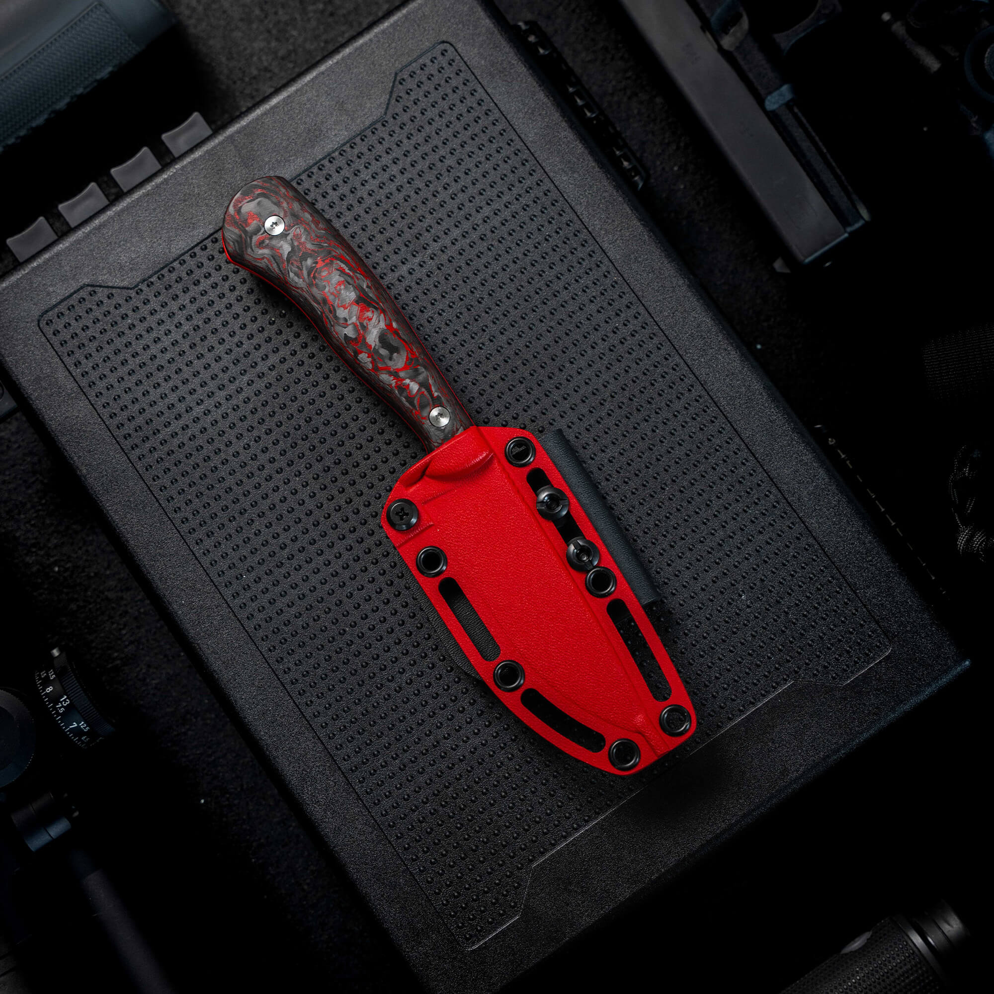 BLOOD BROTHERS WHITETAIL - BLACK/RED