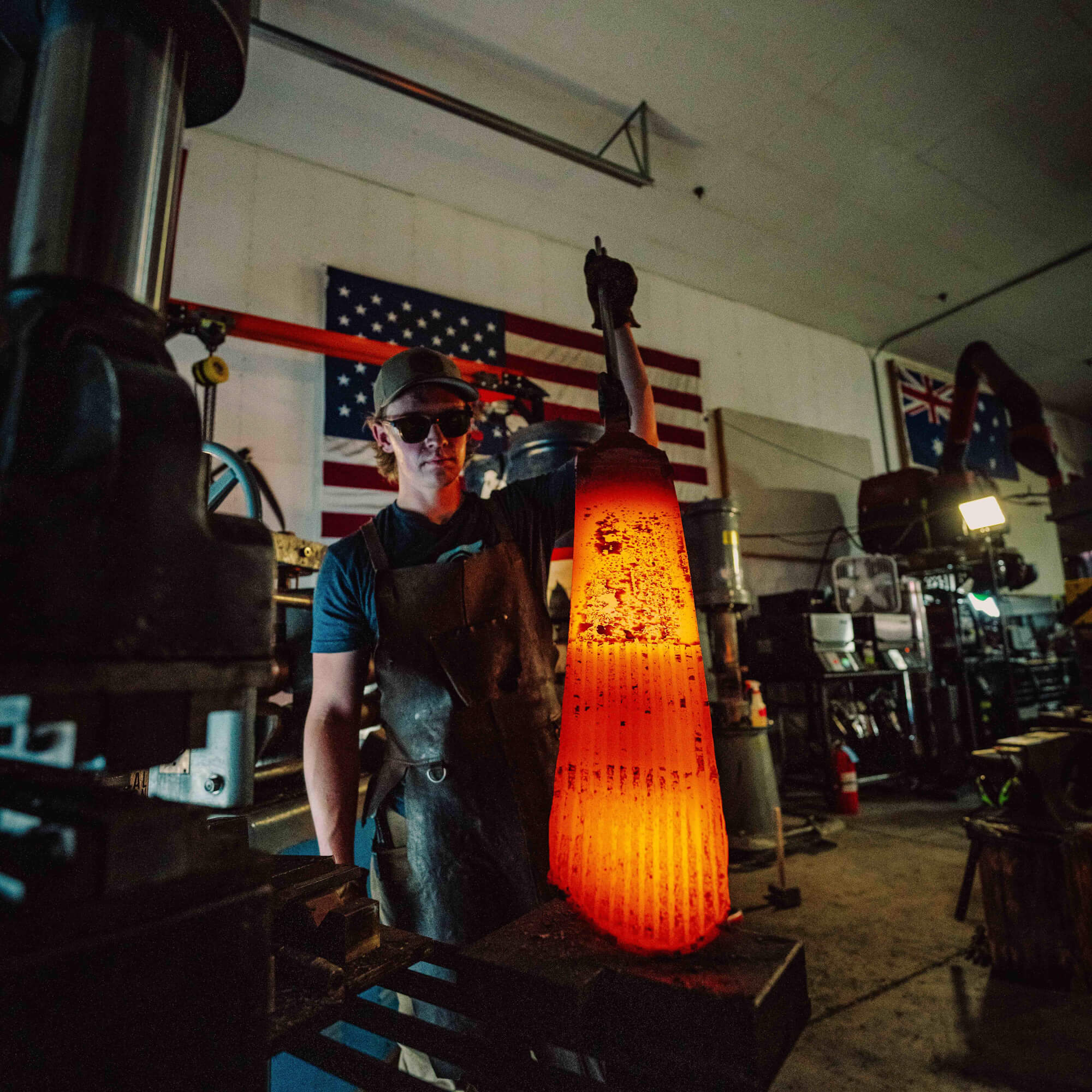 DAMASCUS BLACKFOOT