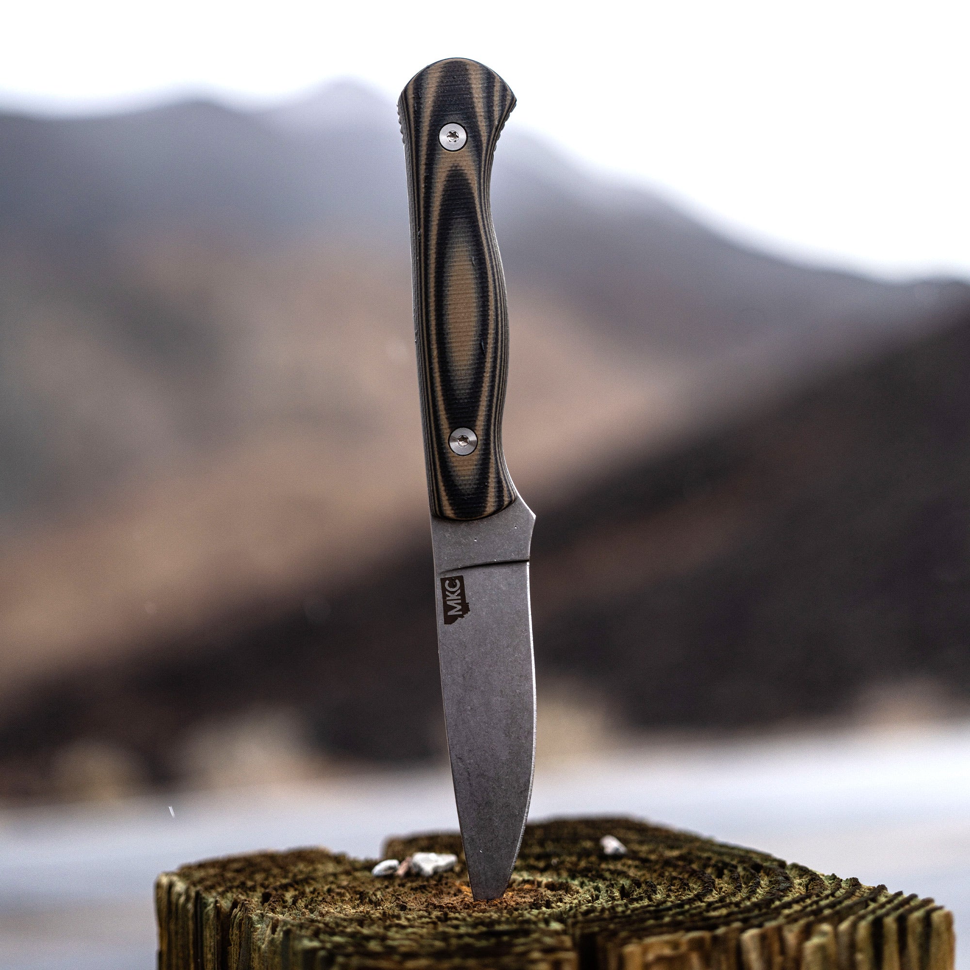 FIELDCRAFT SURVIVAL KNIFE - TAN & BLACK